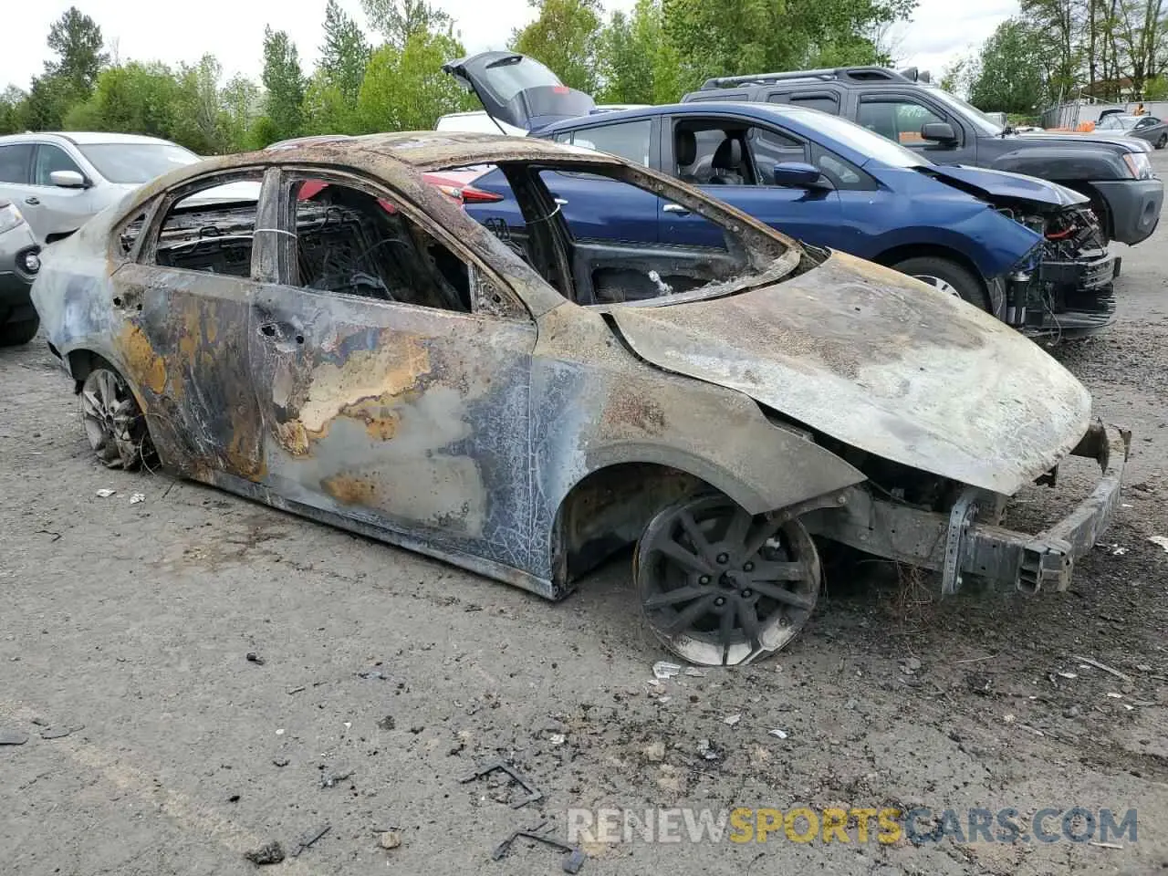 4 Photograph of a damaged car 3KPF24AD9PE681483 KIA FORTE 2023