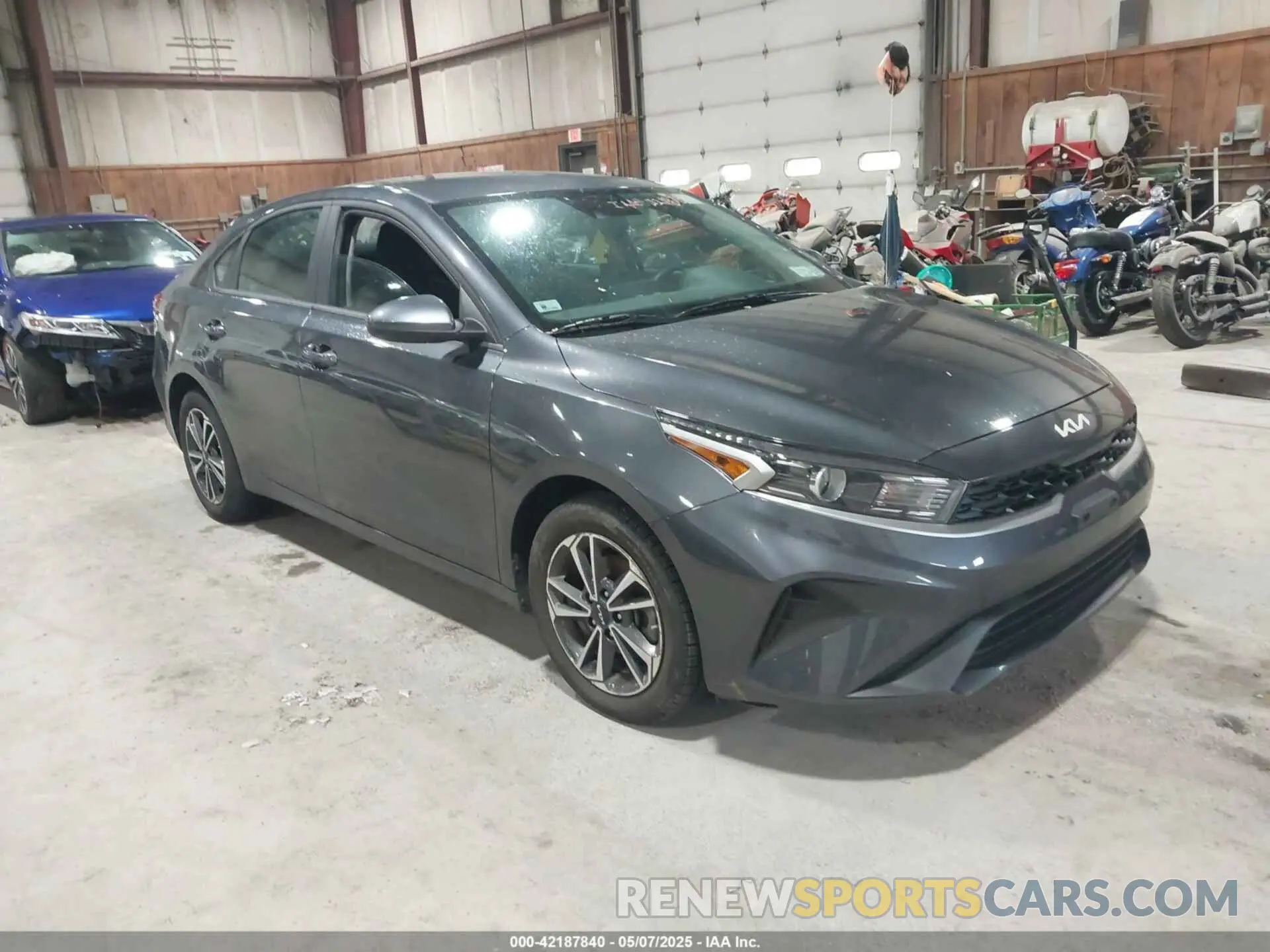 1 Photograph of a damaged car 3KPF24AD9PE691351 KIA FORTE 2023