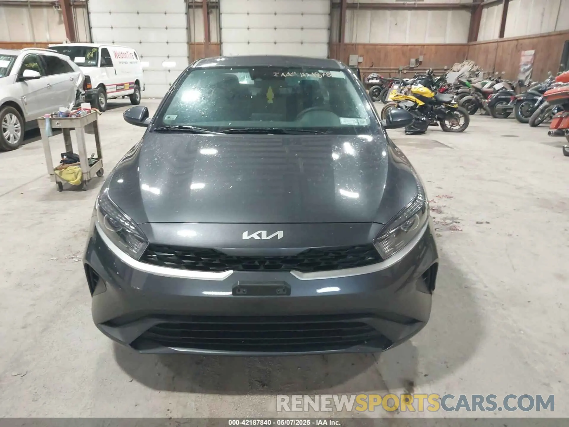 12 Photograph of a damaged car 3KPF24AD9PE691351 KIA FORTE 2023