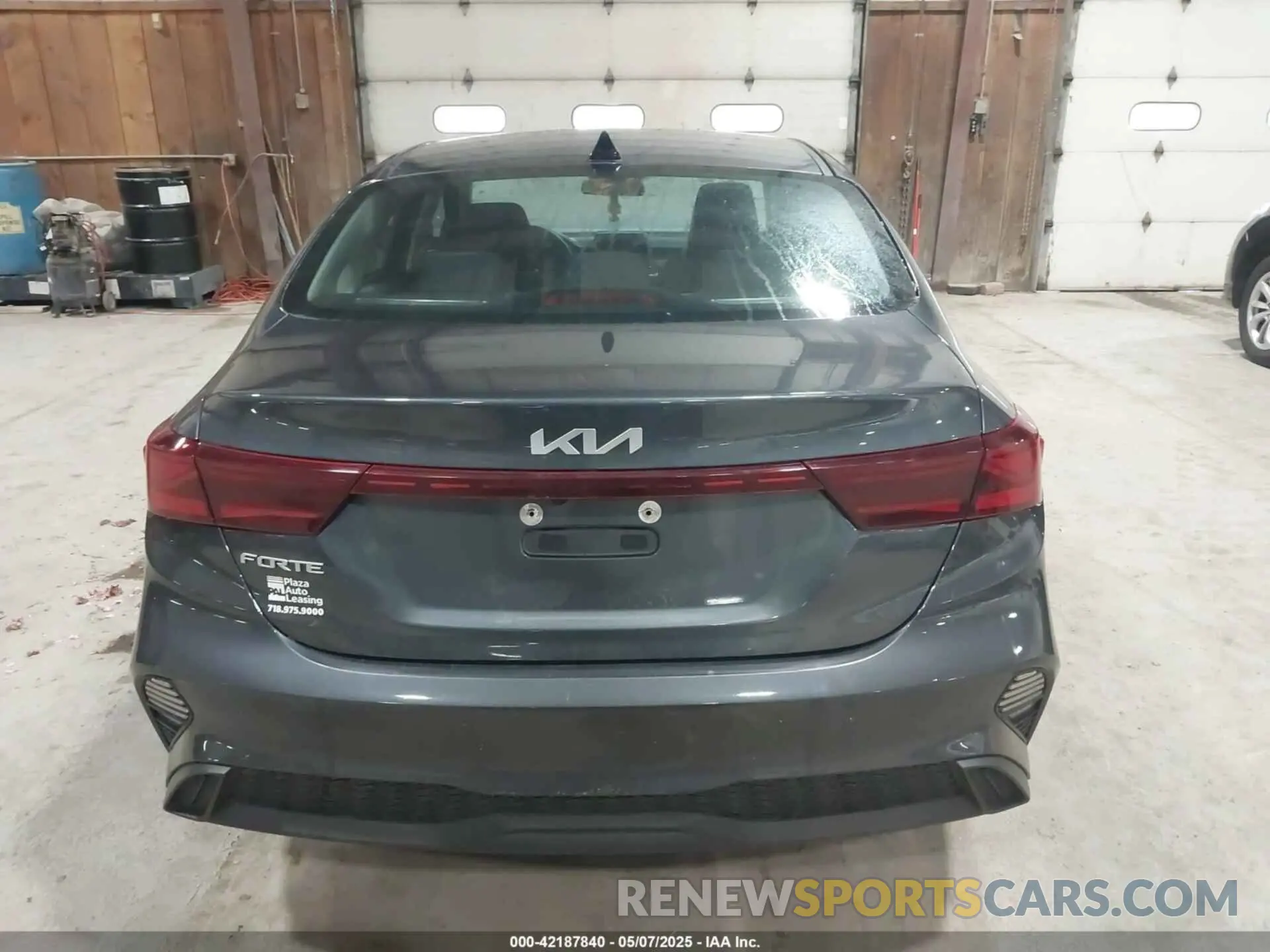 16 Photograph of a damaged car 3KPF24AD9PE691351 KIA FORTE 2023