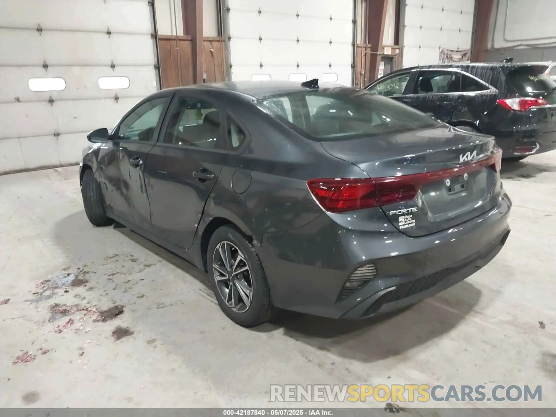 3 Photograph of a damaged car 3KPF24AD9PE691351 KIA FORTE 2023
