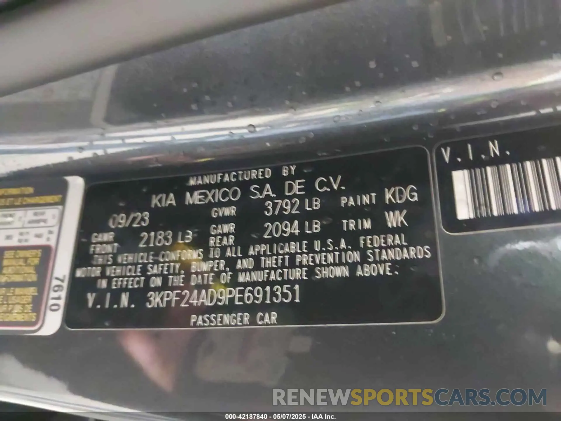 9 Photograph of a damaged car 3KPF24AD9PE691351 KIA FORTE 2023