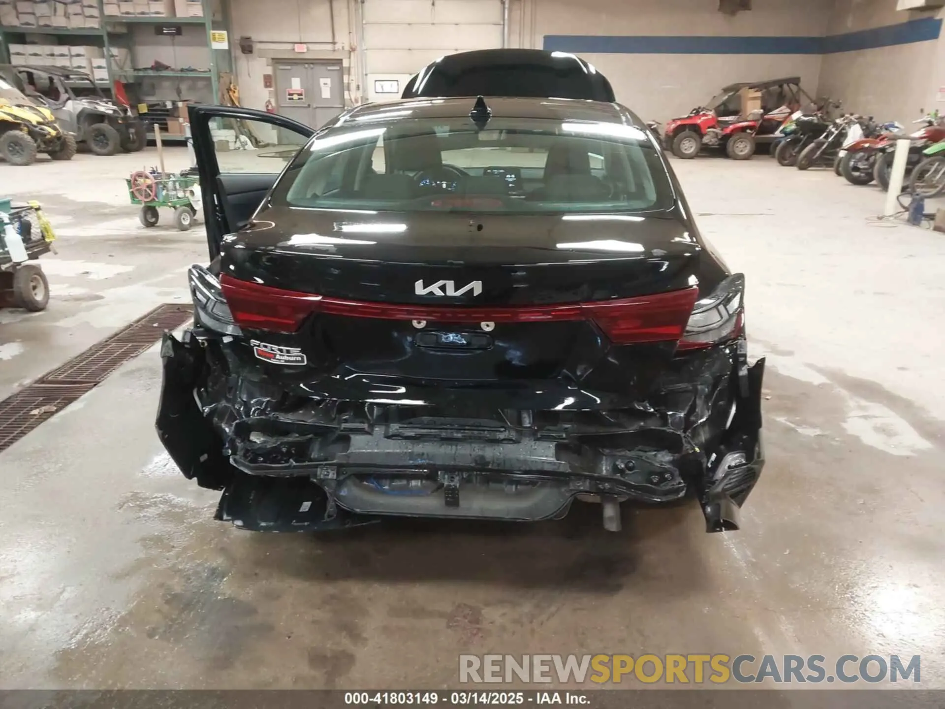 6 Photograph of a damaged car 3KPF24AD9PE692225 KIA FORTE 2023