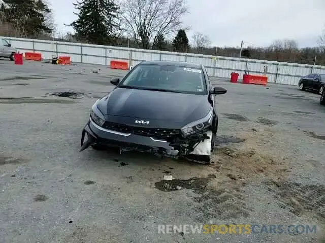 10 Photograph of a damaged car 3KPF24AD9PE692774 KIA FORTE 2023