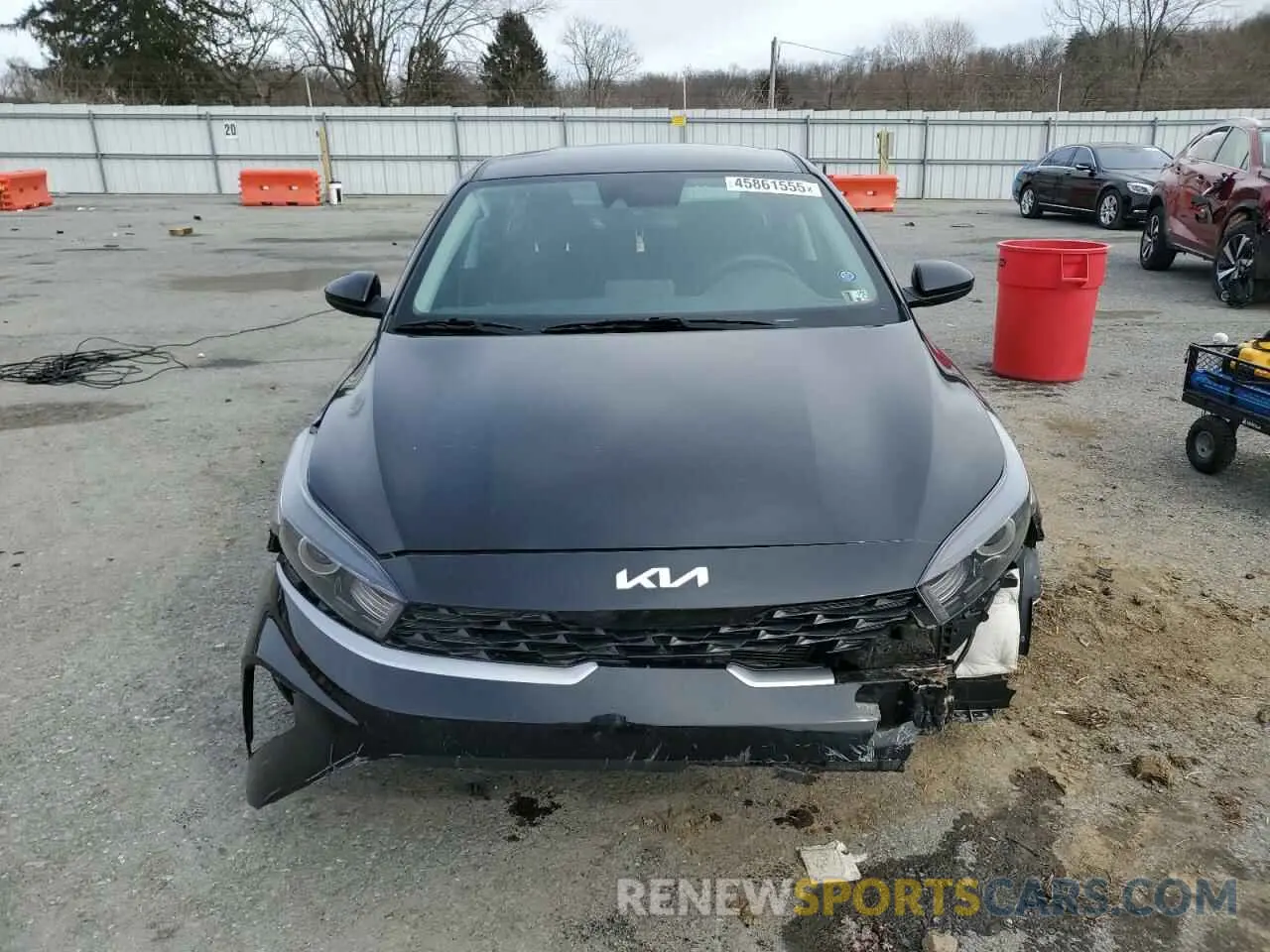 5 Photograph of a damaged car 3KPF24AD9PE692774 KIA FORTE 2023