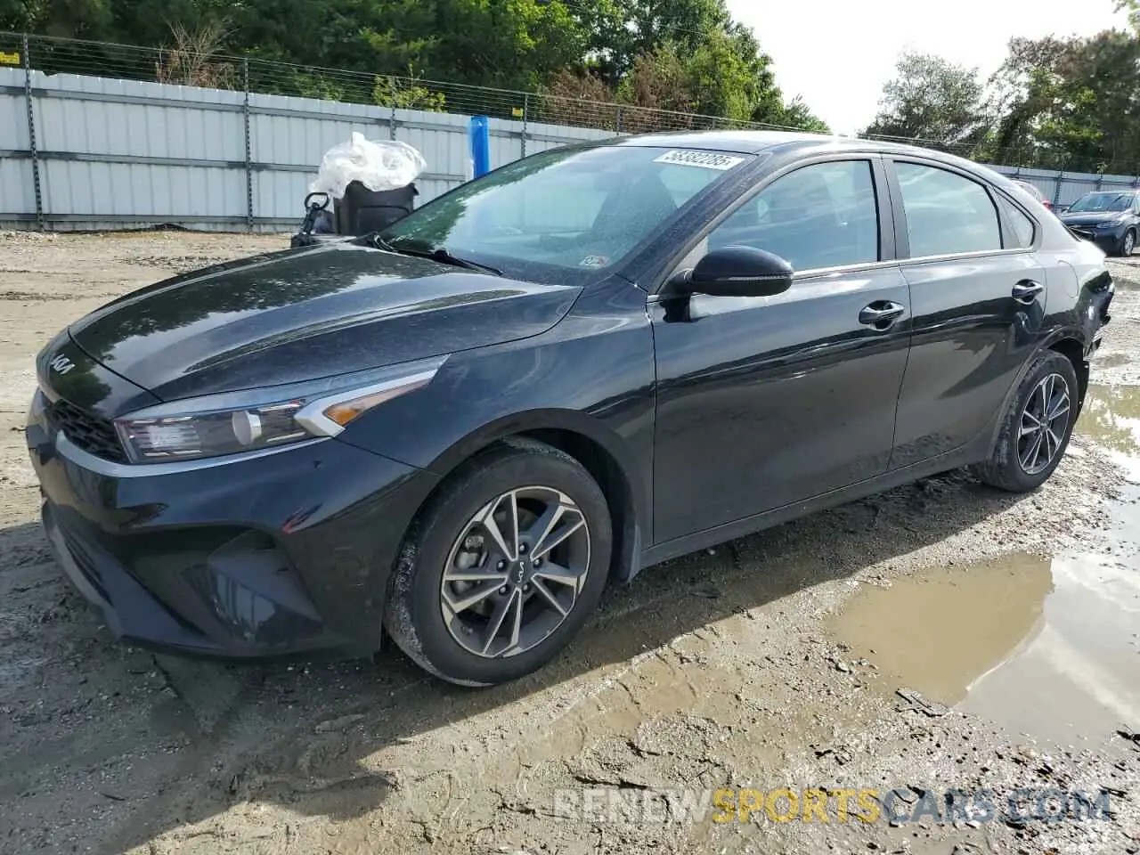1 Photograph of a damaged car 3KPF24AD9PE694413 KIA FORTE 2023