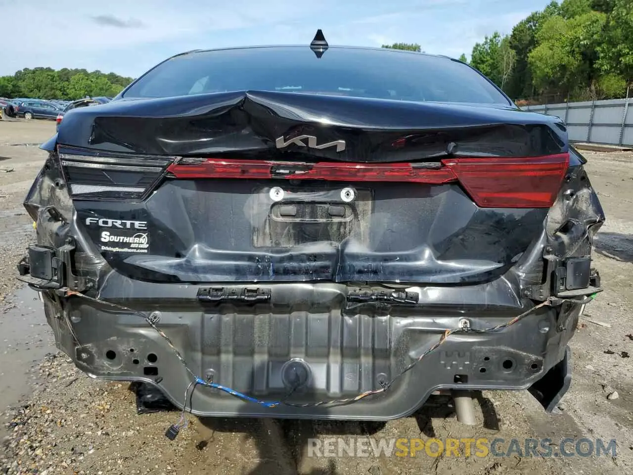 6 Photograph of a damaged car 3KPF24AD9PE694413 KIA FORTE 2023