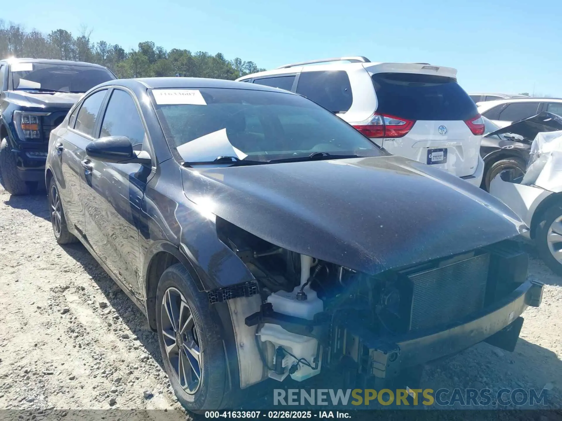 13 Photograph of a damaged car 3KPF24ADXPE507325 KIA FORTE 2023