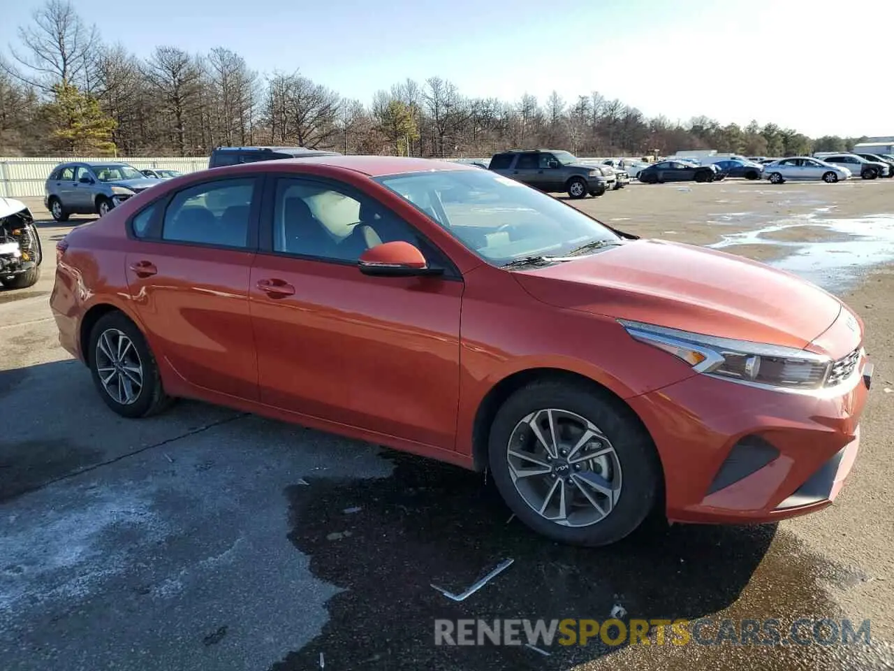 4 Photograph of a damaged car 3KPF24ADXPE571316 KIA FORTE 2023