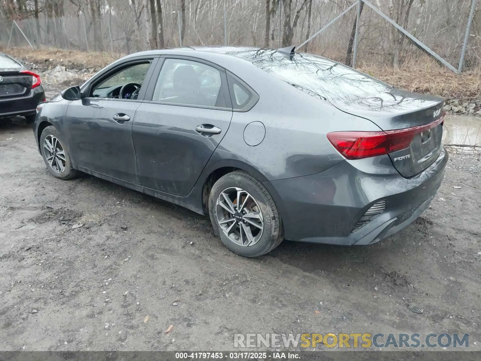 3 Photograph of a damaged car 3KPF24ADXPE594997 KIA FORTE 2023