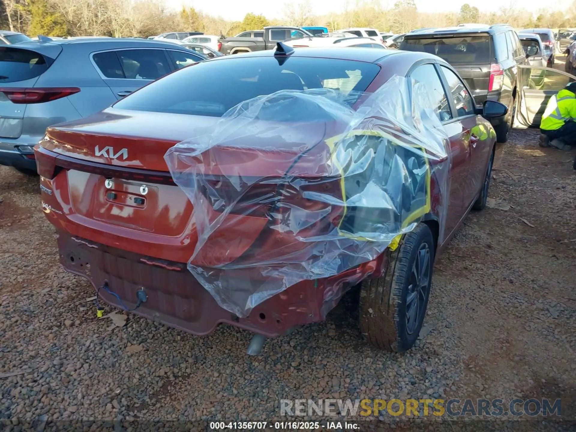 4 Photograph of a damaged car 3KPF24ADXPE623513 KIA FORTE 2023