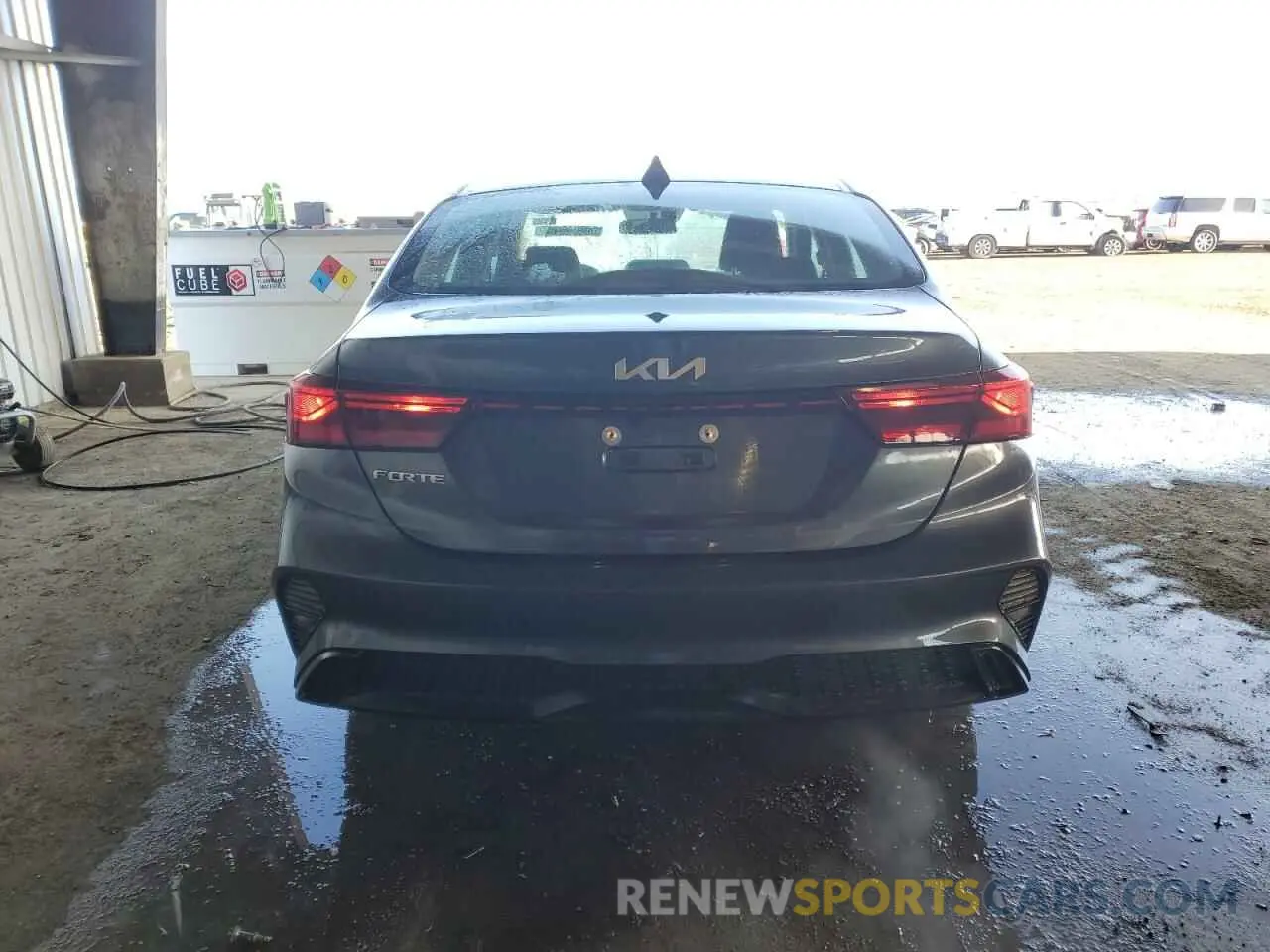 6 Photograph of a damaged car 3KPF24ADXPE635032 KIA FORTE 2023