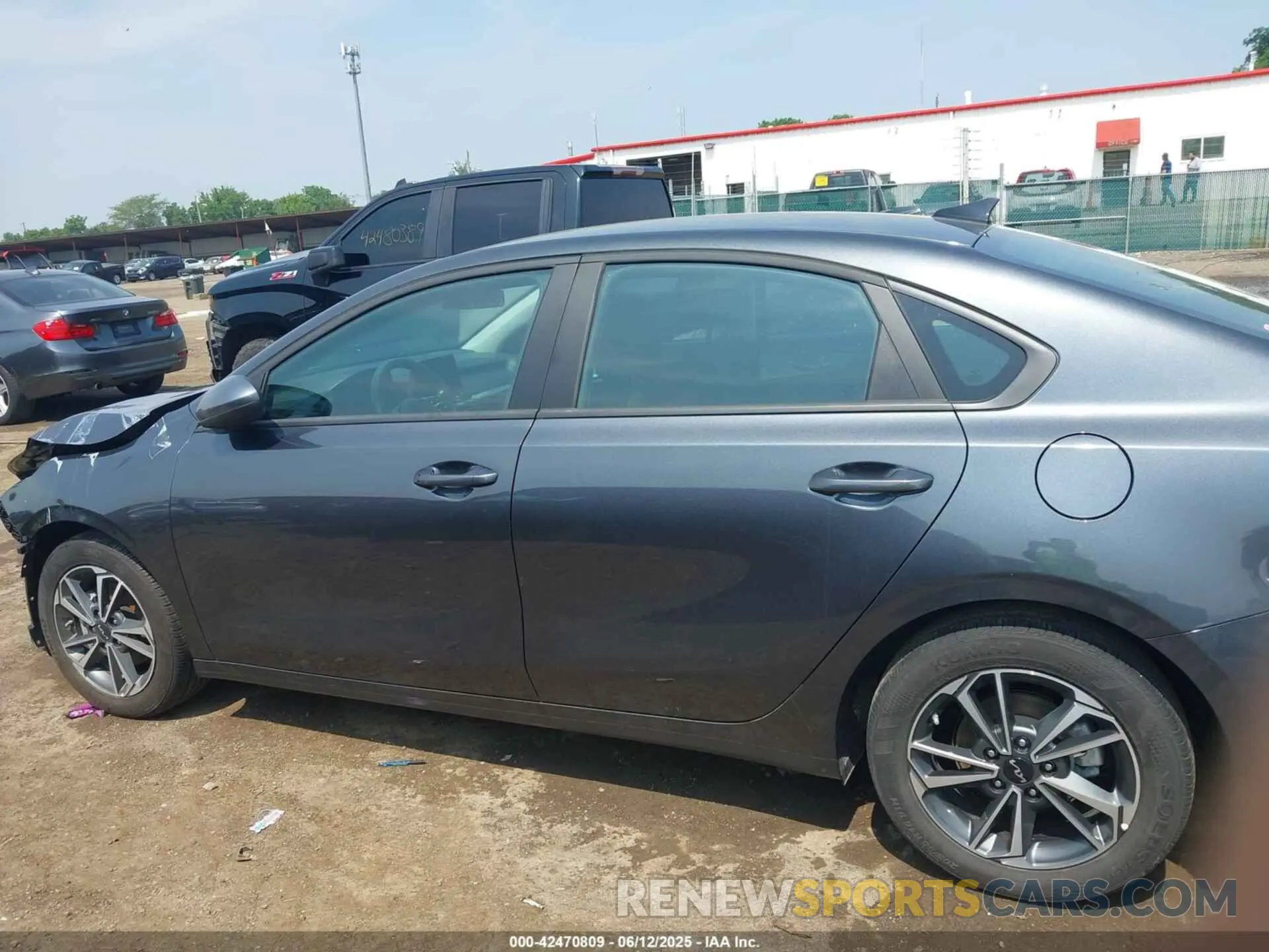 15 Photograph of a damaged car 3KPF24ADXPE649478 KIA FORTE 2023