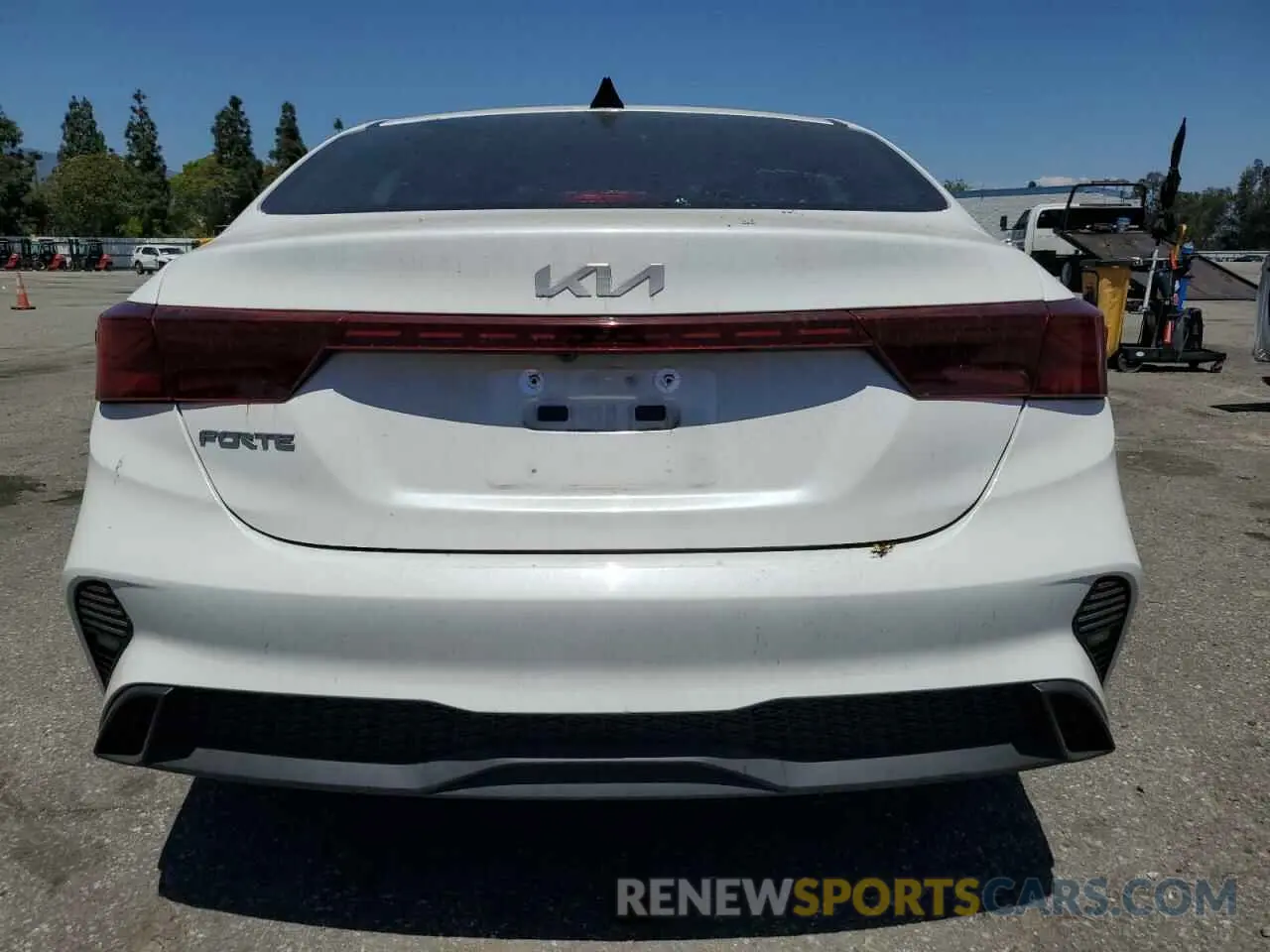 6 Photograph of a damaged car 3KPF24ADXPE663610 KIA FORTE 2023