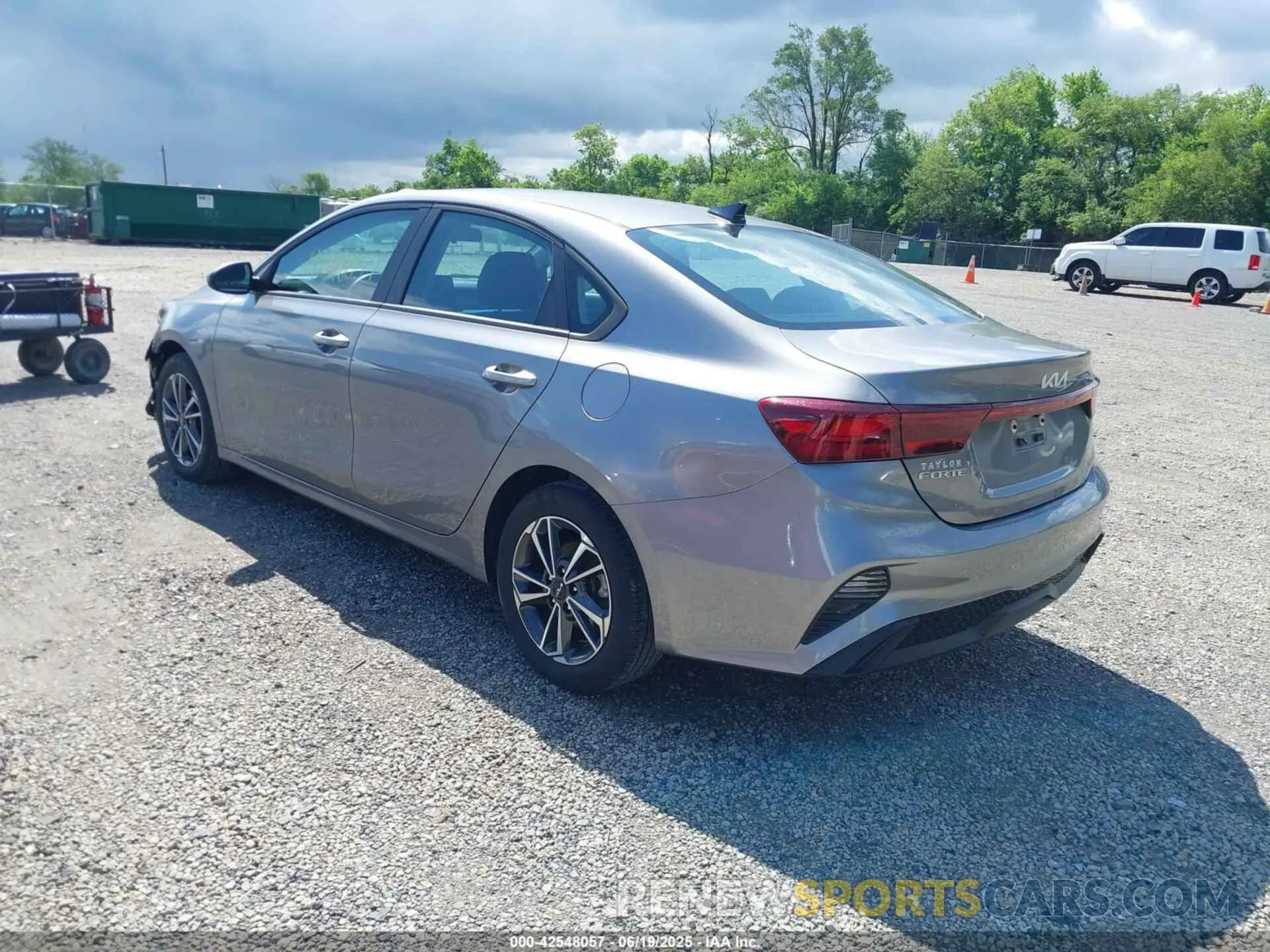 3 Photograph of a damaged car 3KPF24ADXPE668726 KIA FORTE 2023