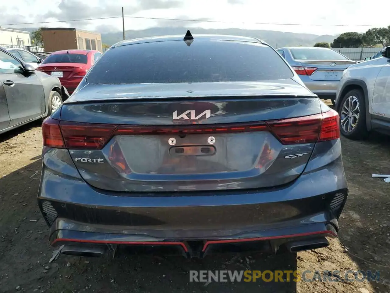 6 Photograph of a damaged car 3KPF44AC0PE620542 KIA FORTE 2023