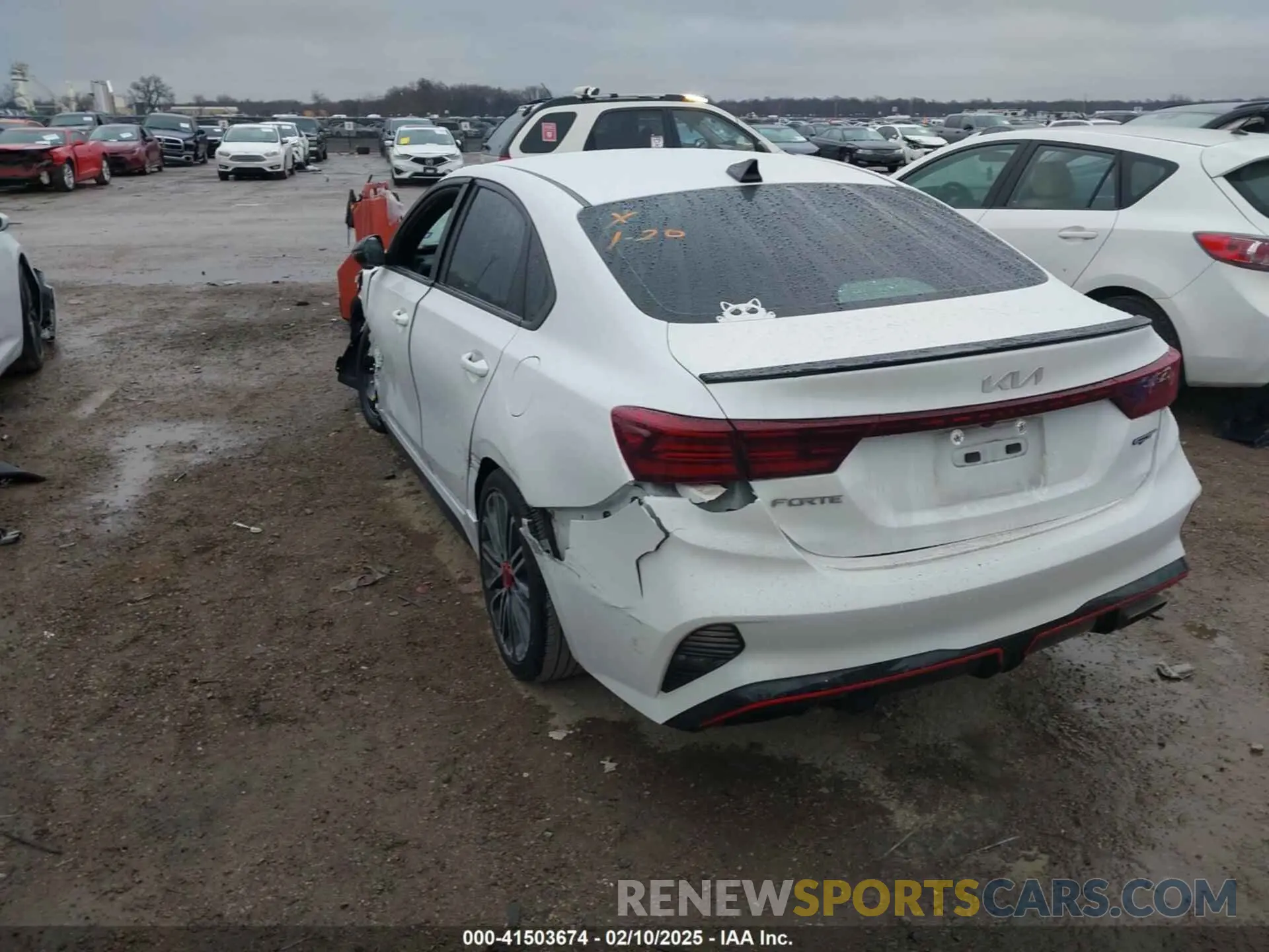 3 Photograph of a damaged car 3KPF44AC2PE589830 KIA FORTE 2023