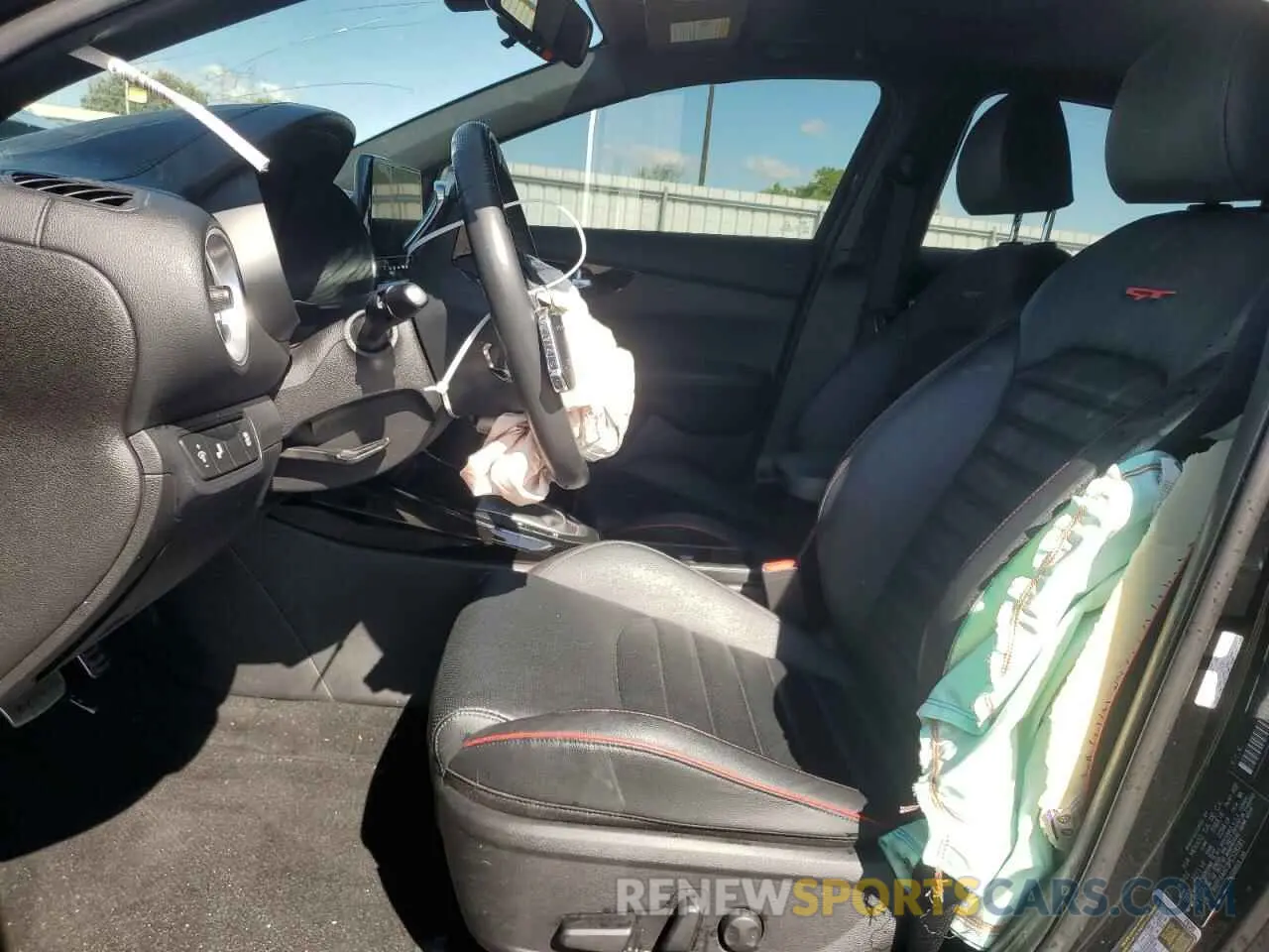 7 Photograph of a damaged car 3KPF44AC3PE518281 KIA FORTE 2023