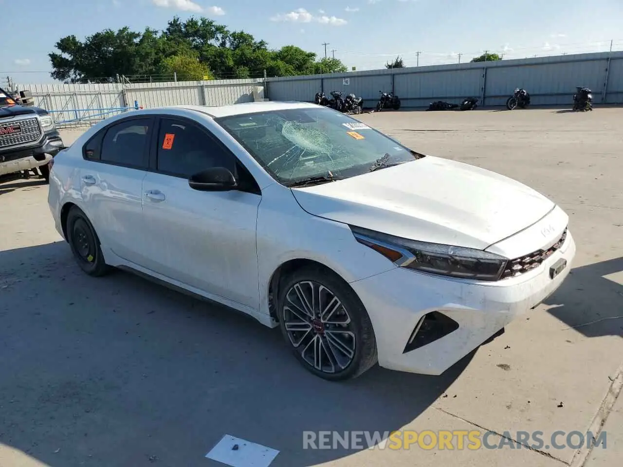 4 Photograph of a damaged car 3KPF44AC5PE539861 KIA FORTE 2023