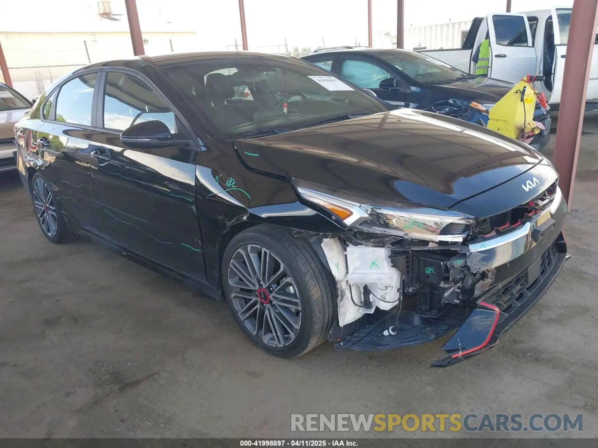 1 Photograph of a damaged car 3KPF44AC6PE621002 KIA FORTE 2023