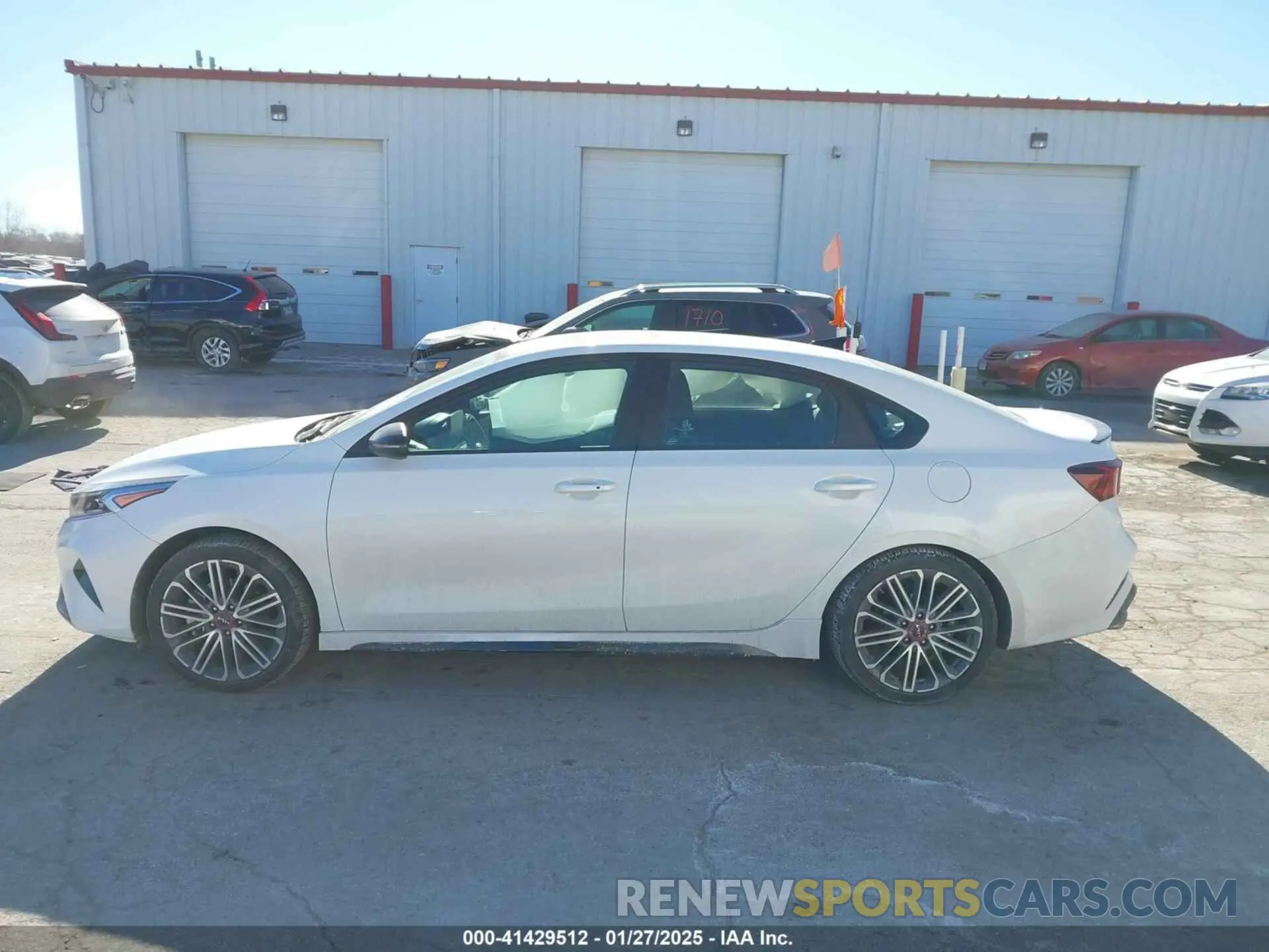 14 Photograph of a damaged car 3KPF44AC6PE680552 KIA FORTE 2023