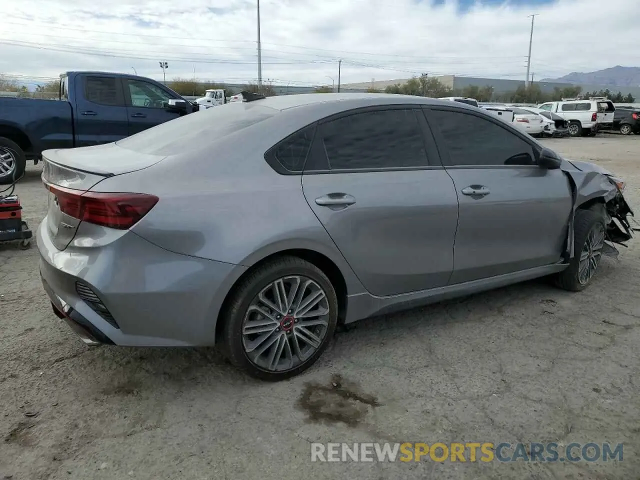 3 Photograph of a damaged car 3KPF44AC7PE556113 KIA FORTE 2023