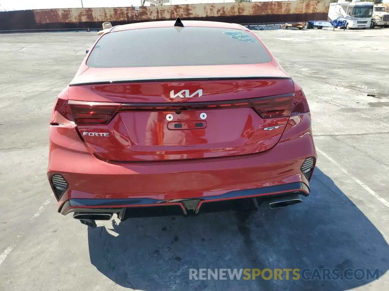 6 Photograph of a damaged car 3KPF44AC7PE579472 KIA FORTE 2023