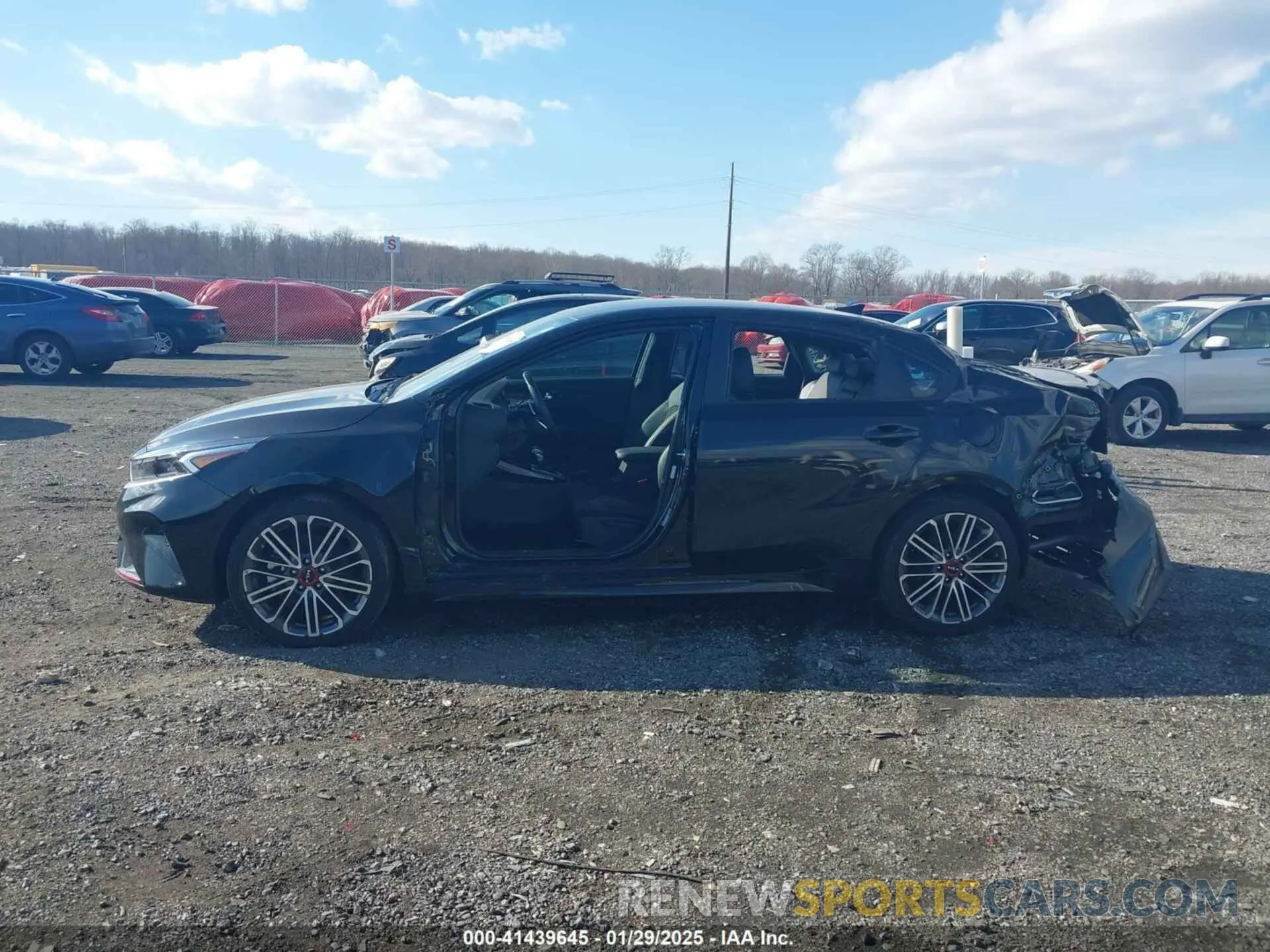 14 Photograph of a damaged car 3KPF44AC7PE639718 KIA FORTE 2023