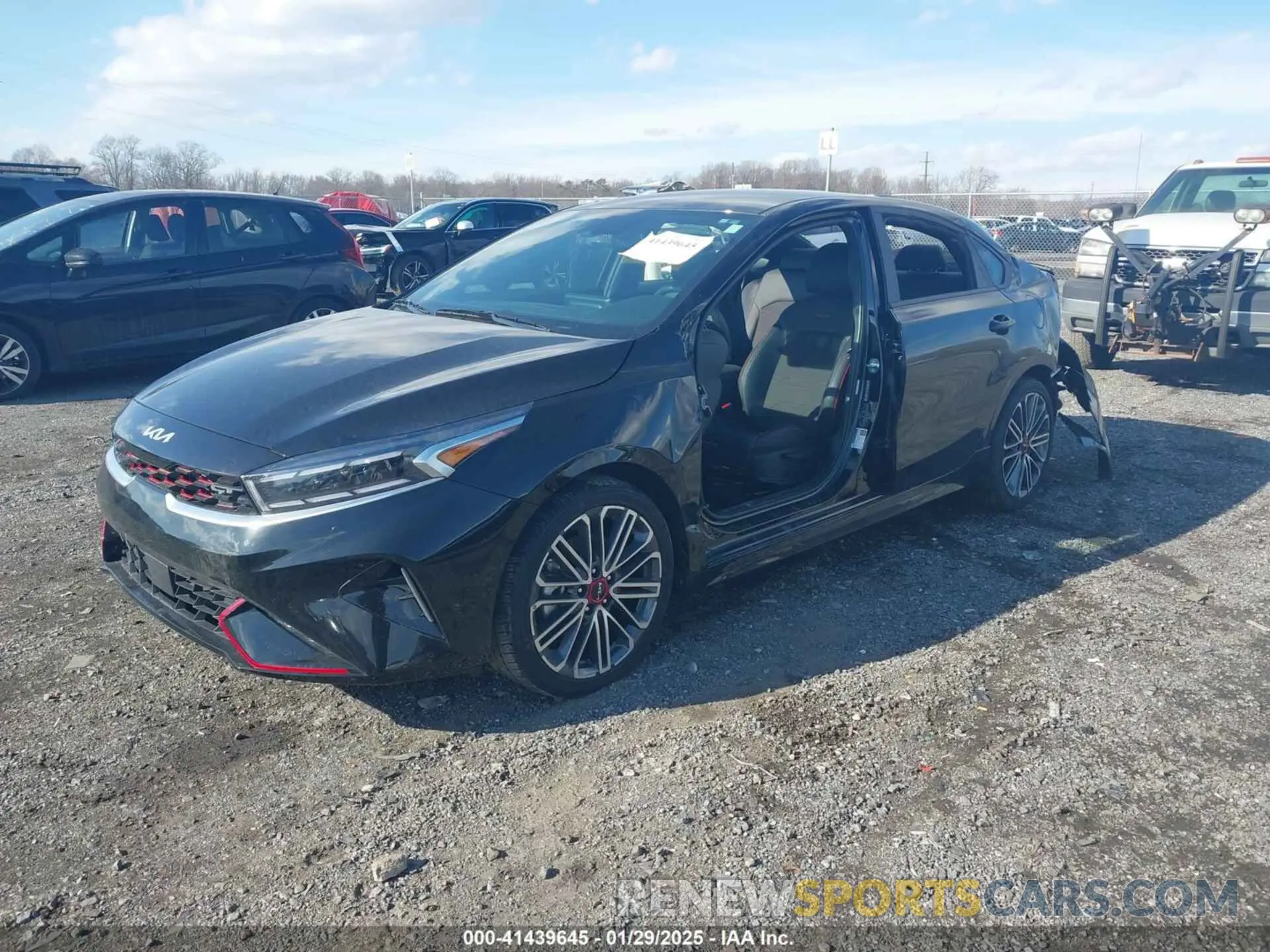 2 Photograph of a damaged car 3KPF44AC7PE639718 KIA FORTE 2023