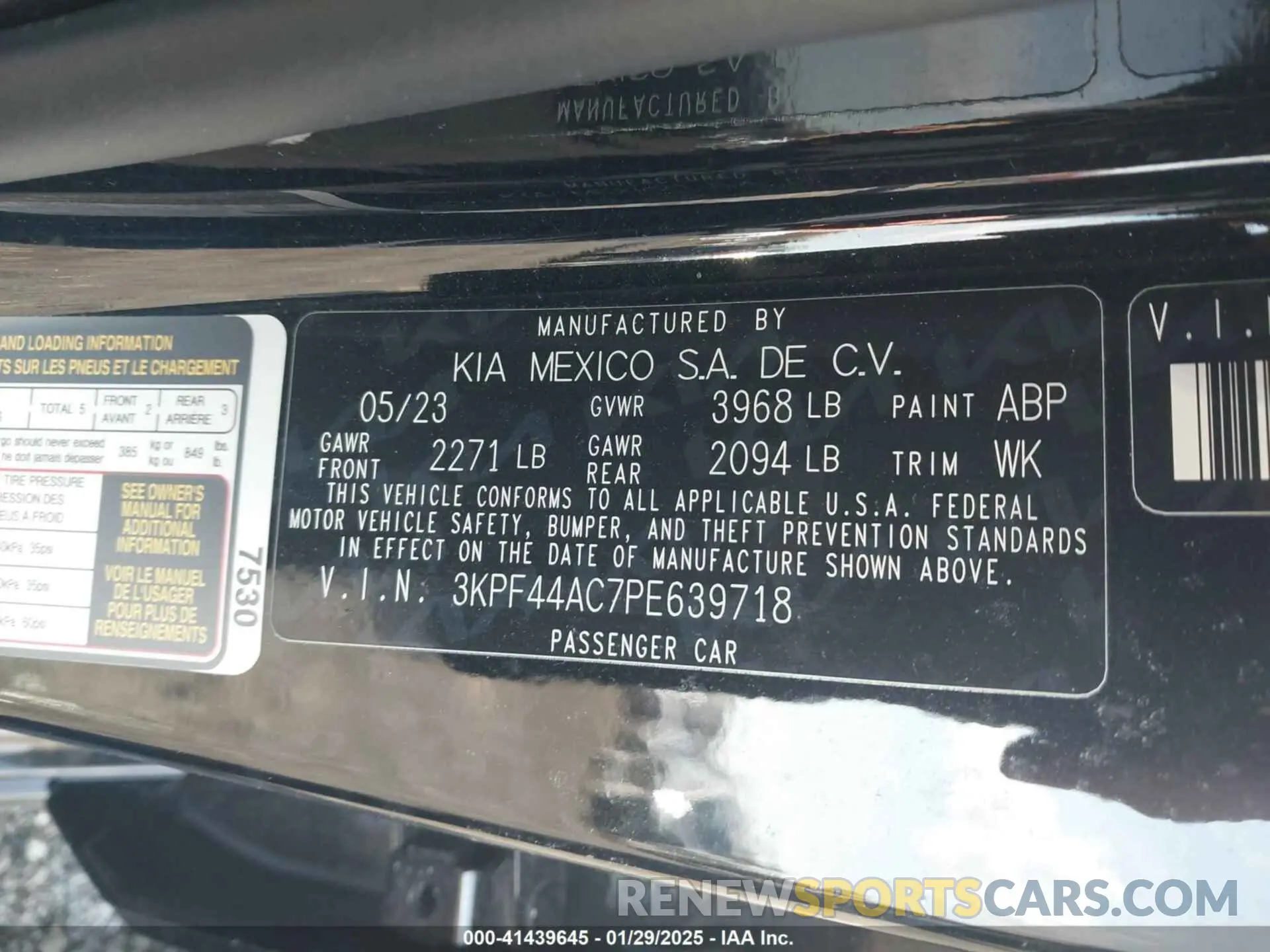 9 Photograph of a damaged car 3KPF44AC7PE639718 KIA FORTE 2023