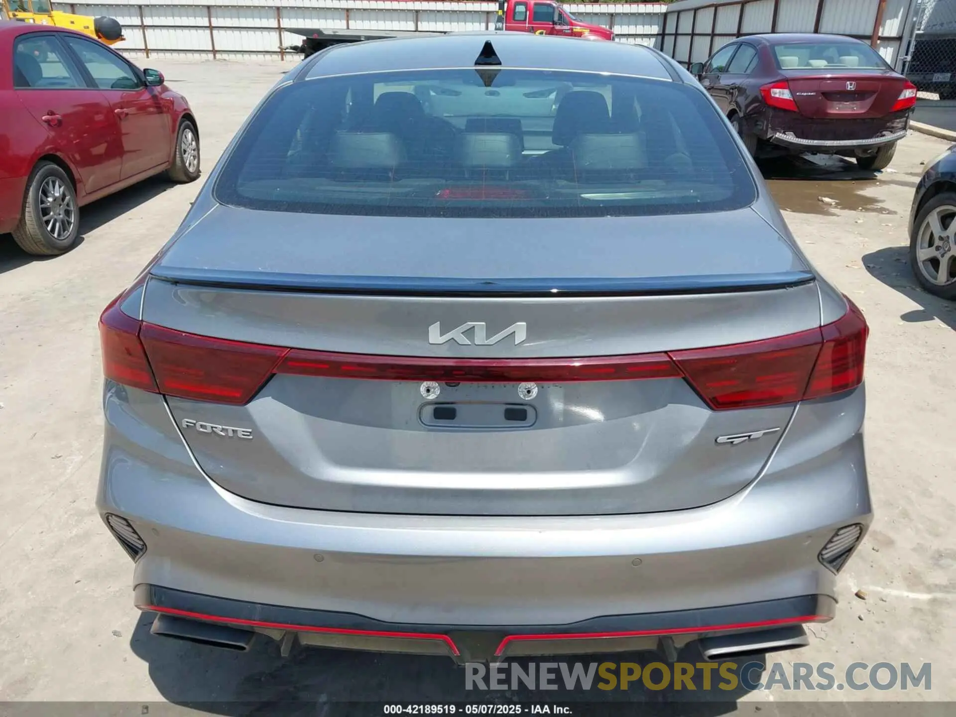 16 Photograph of a damaged car 3KPF44AC7PE642103 KIA FORTE 2023