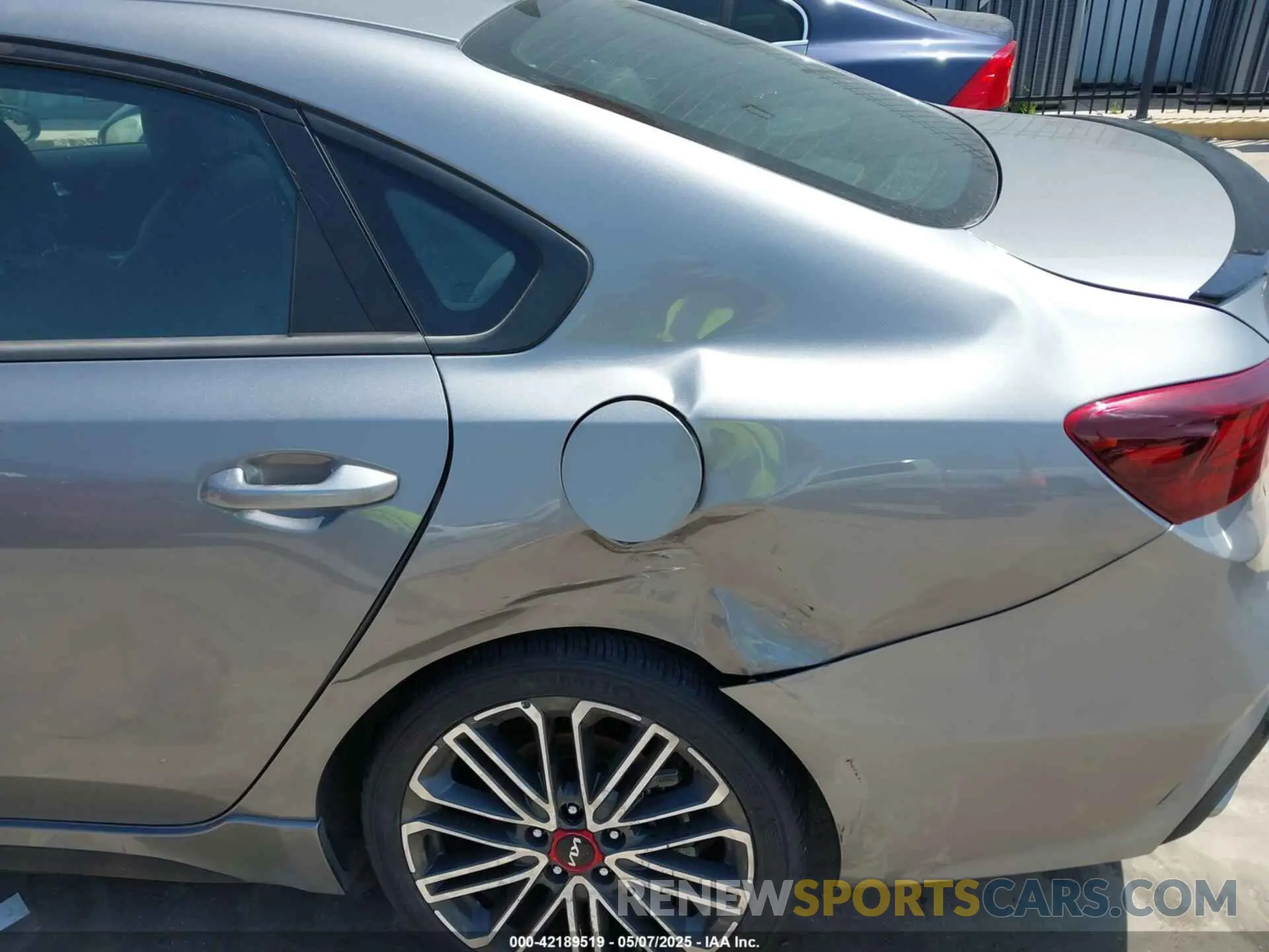6 Photograph of a damaged car 3KPF44AC7PE642103 KIA FORTE 2023