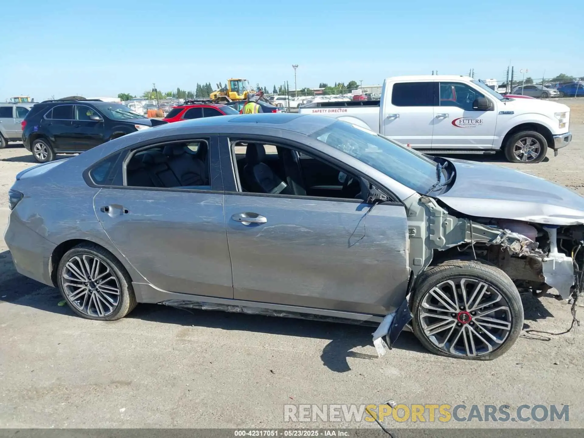 14 Photograph of a damaged car 3KPF44AC8PE593817 KIA FORTE 2023