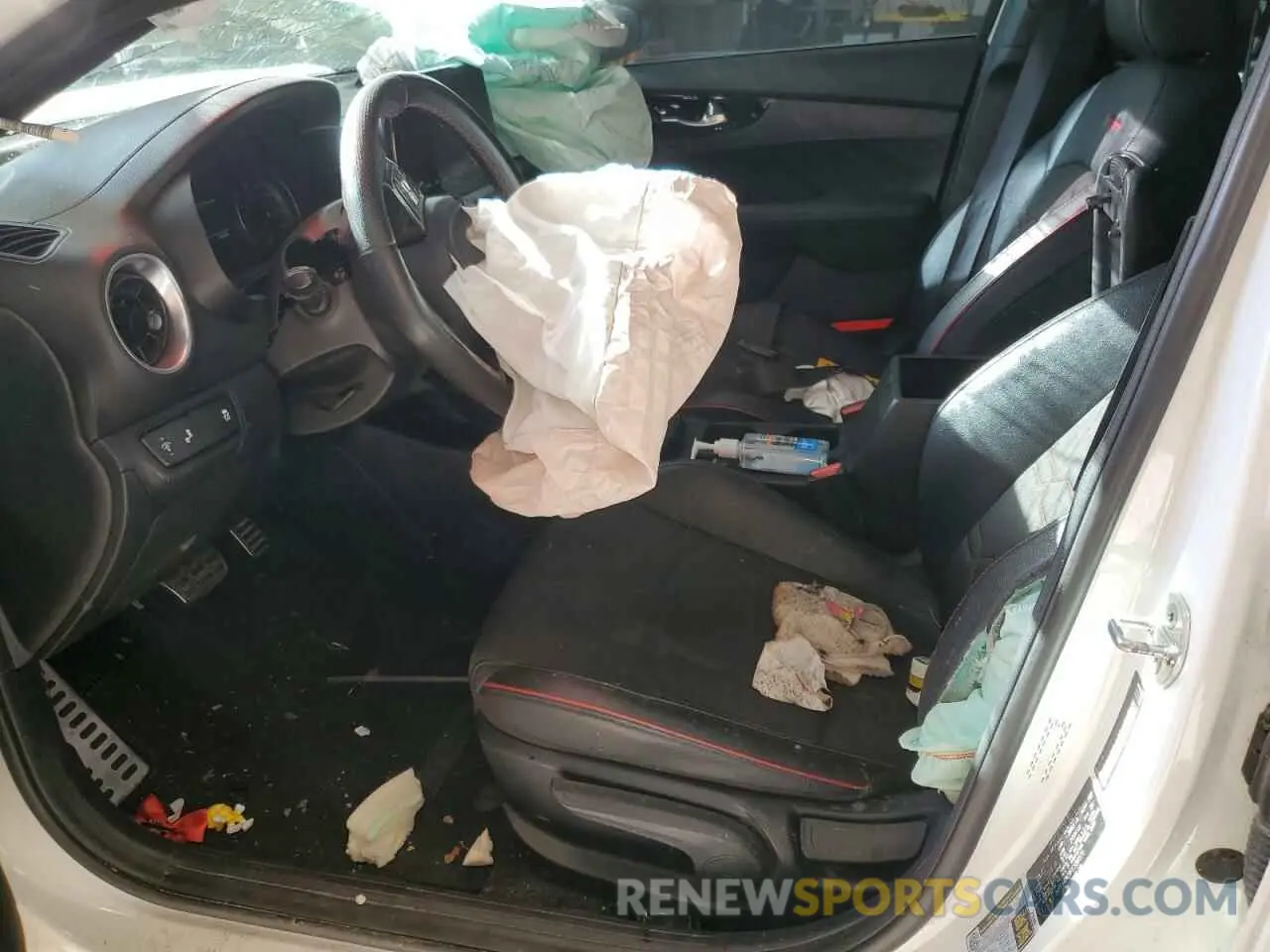 7 Photograph of a damaged car 3KPF44AC9PE530371 KIA FORTE 2023
