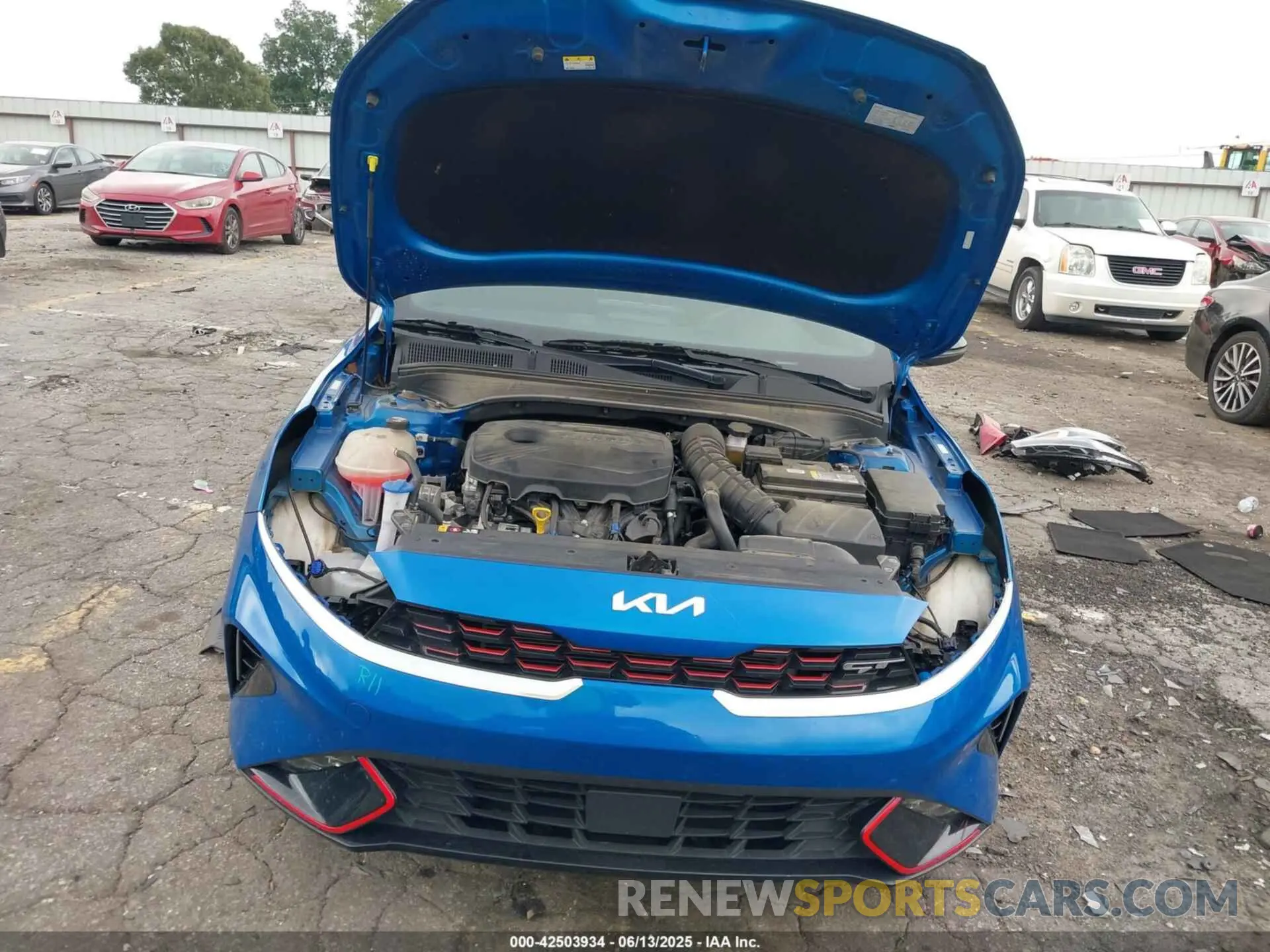 10 Photograph of a damaged car 3KPF44AC9PE561328 KIA FORTE 2023