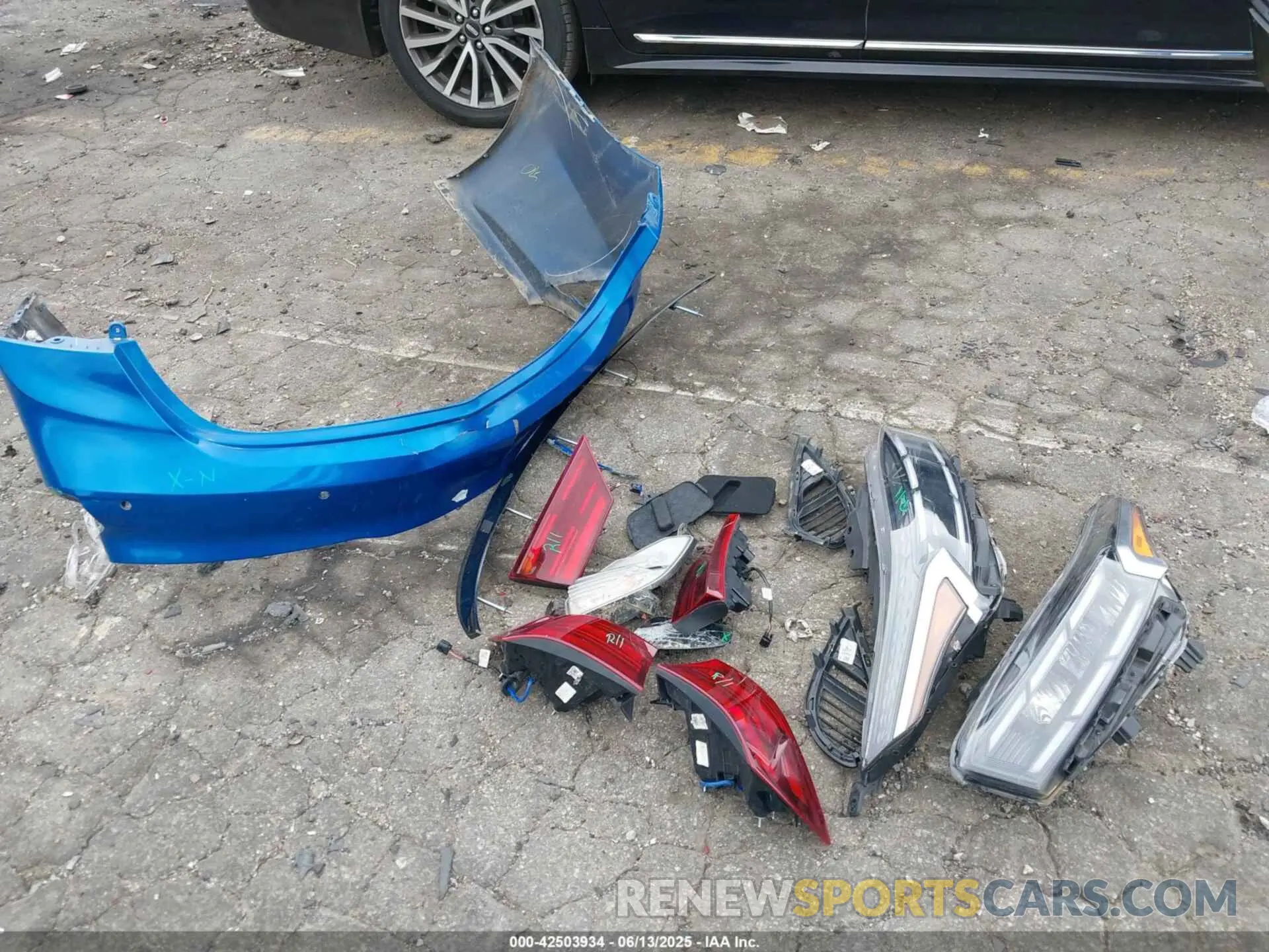 12 Photograph of a damaged car 3KPF44AC9PE561328 KIA FORTE 2023