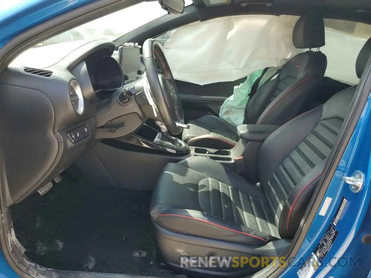 7 Photograph of a damaged car 3KPF44AC9PE609779 KIA FORTE 2023