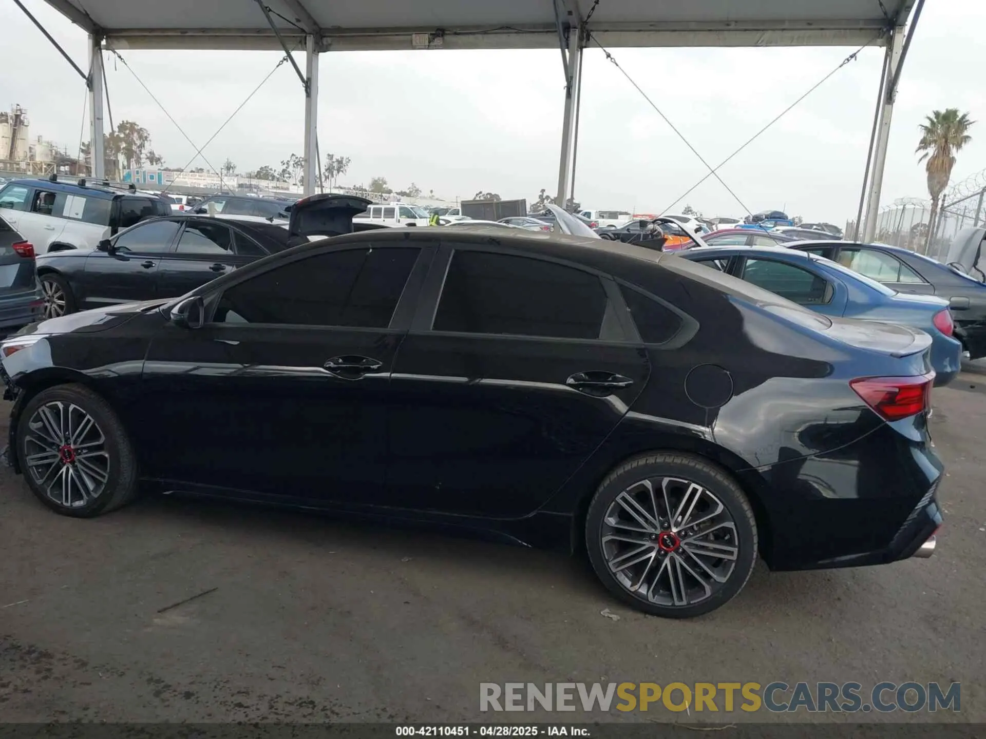 15 Photograph of a damaged car 3KPF44ACXPE643133 KIA FORTE 2023
