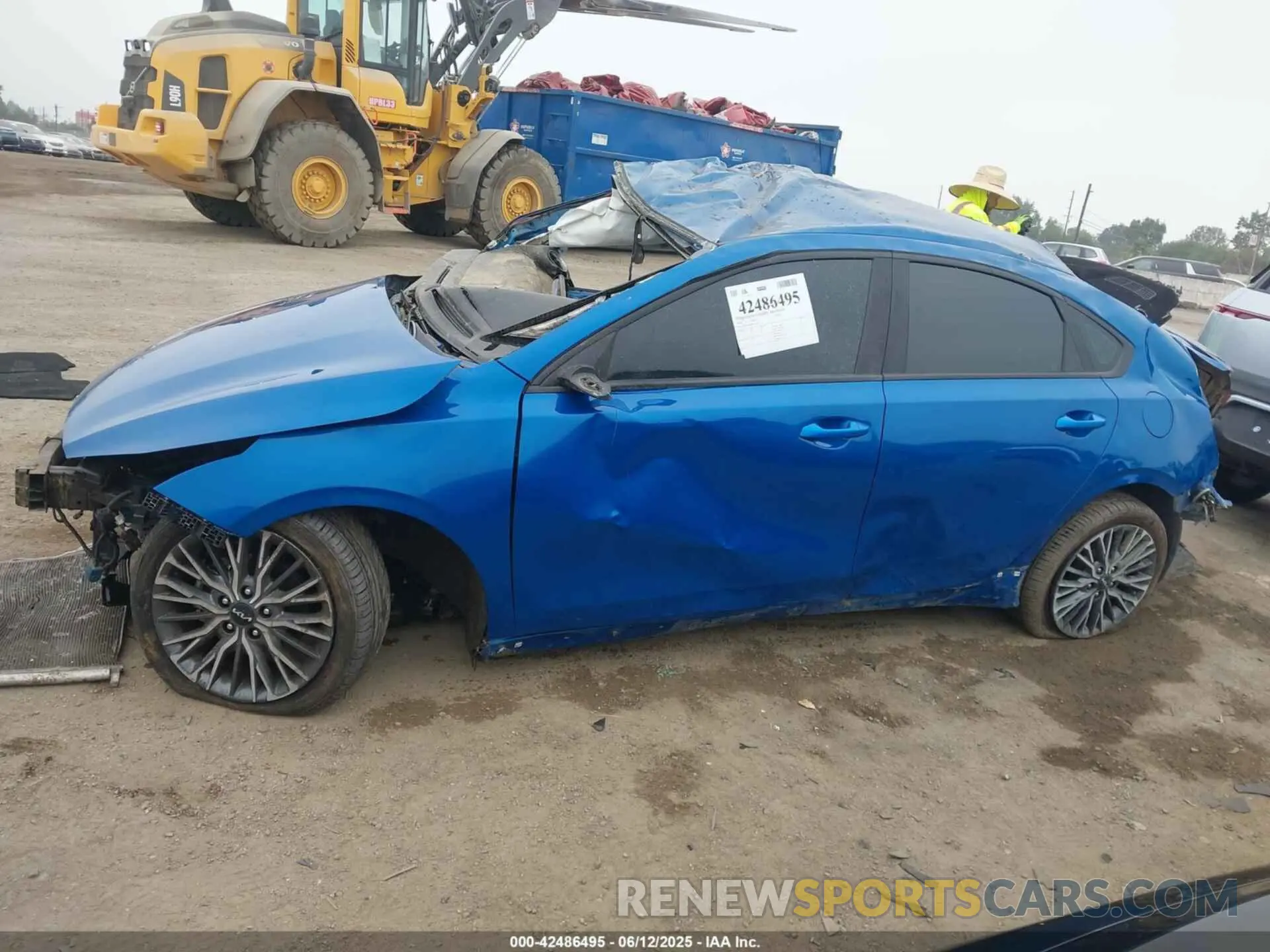 15 Photograph of a damaged car 3KPF54AD0PE531611 KIA FORTE 2023