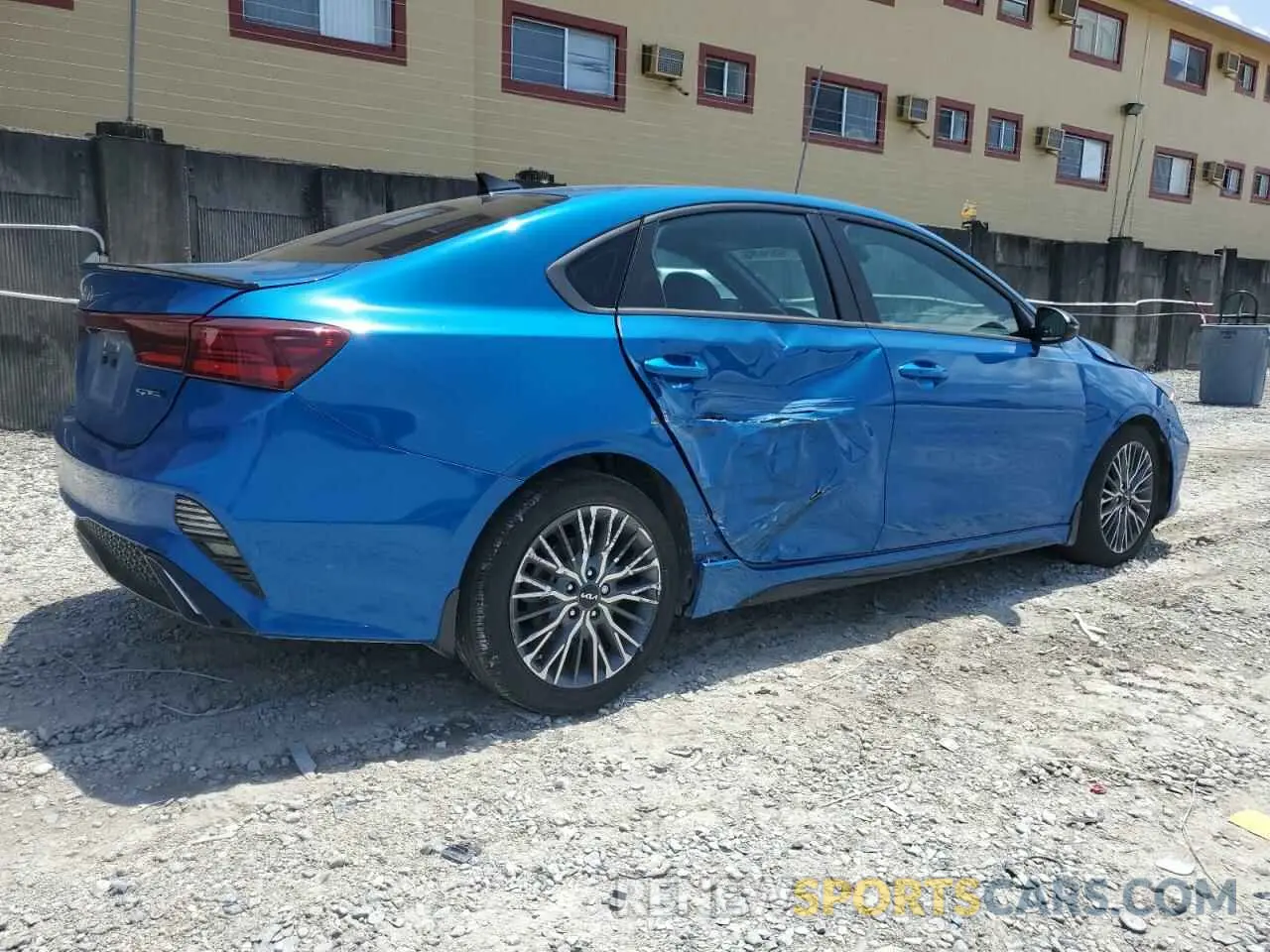 3 Photograph of a damaged car 3KPF54AD0PE541328 KIA FORTE 2023
