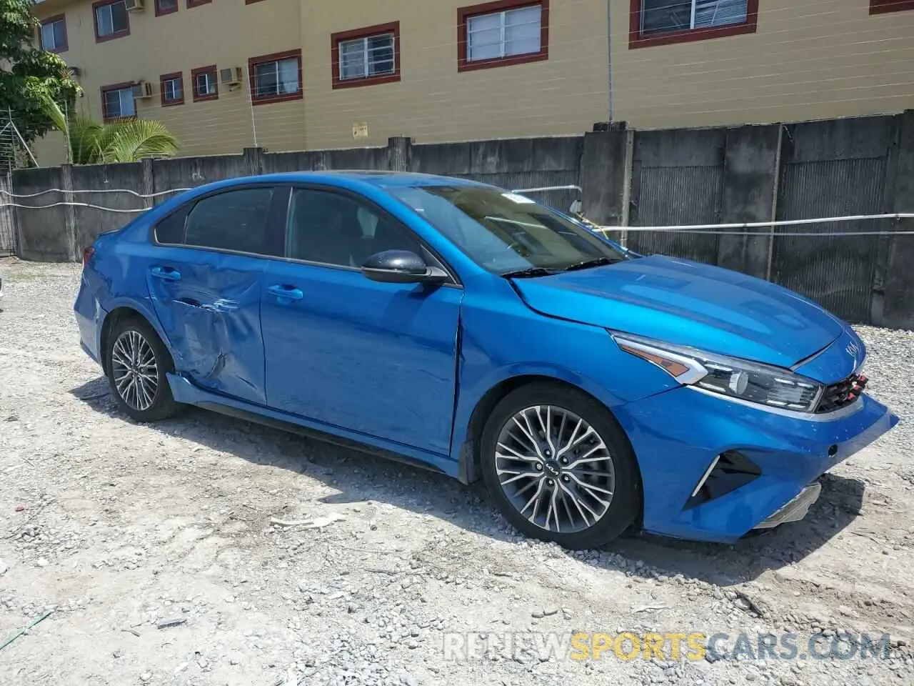 4 Photograph of a damaged car 3KPF54AD0PE541328 KIA FORTE 2023