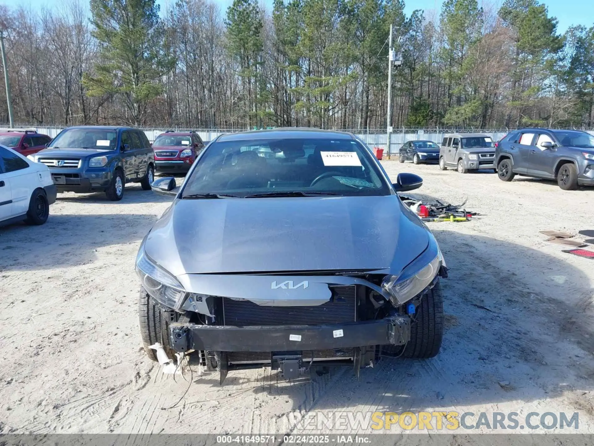 13 Photograph of a damaged car 3KPF54AD0PE556878 KIA FORTE 2023