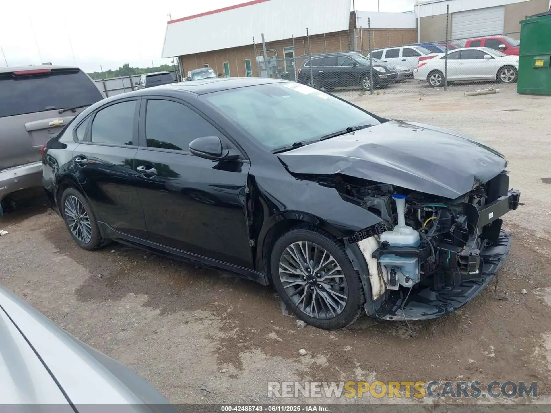14 Photograph of a damaged car 3KPF54AD0PE633426 KIA FORTE 2023