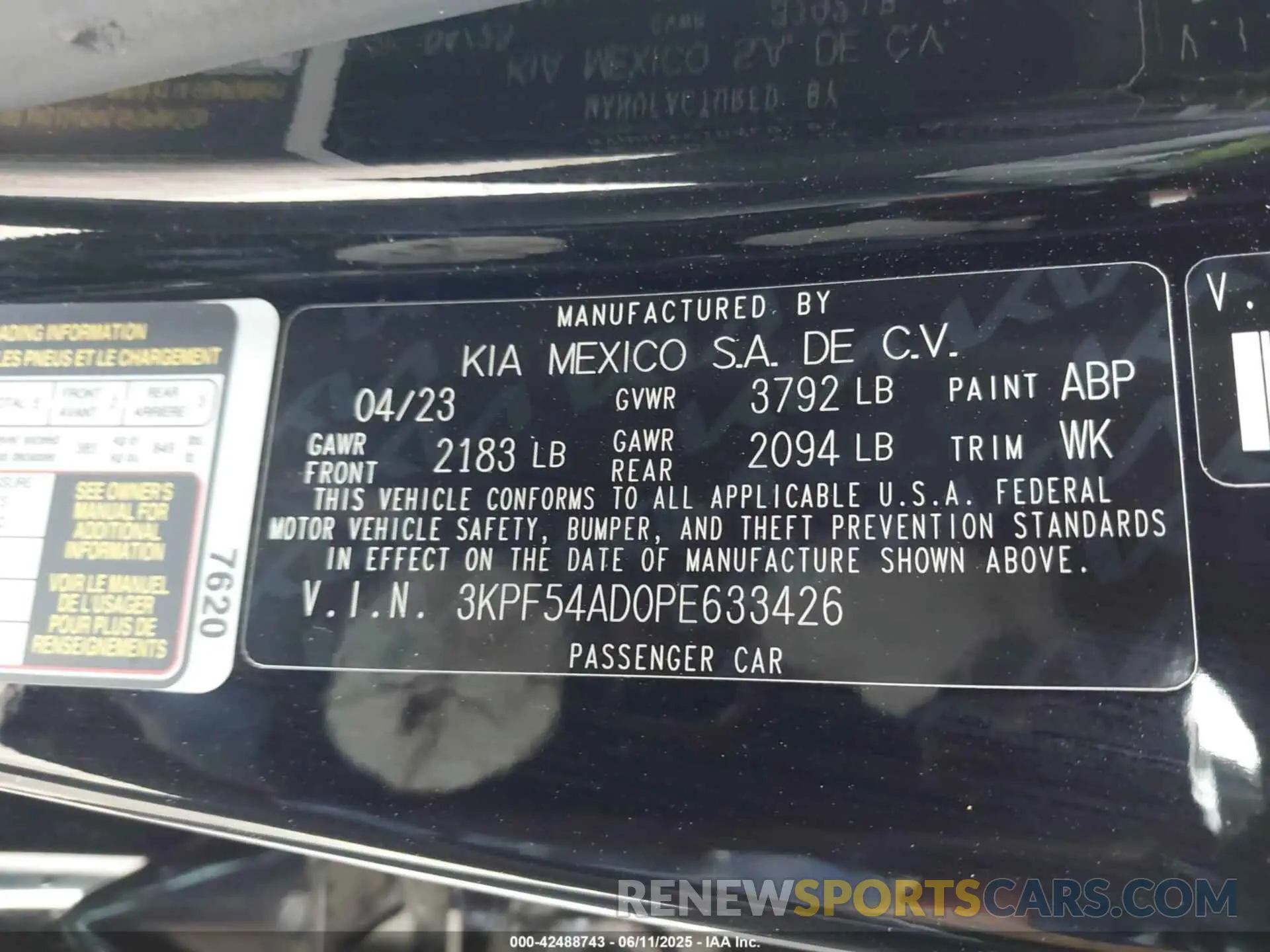 9 Photograph of a damaged car 3KPF54AD0PE633426 KIA FORTE 2023
