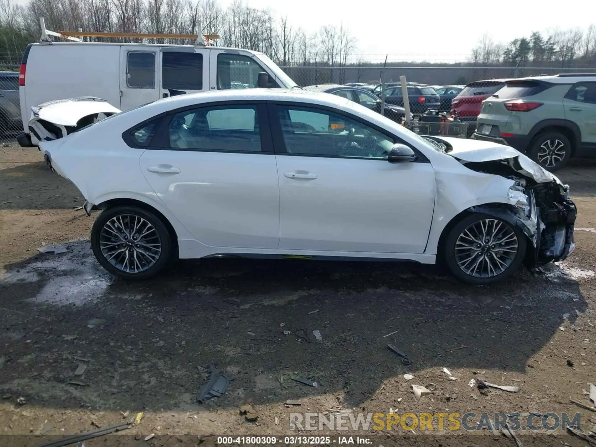 13 Photograph of a damaged car 3KPF54AD0PE647195 KIA FORTE 2023