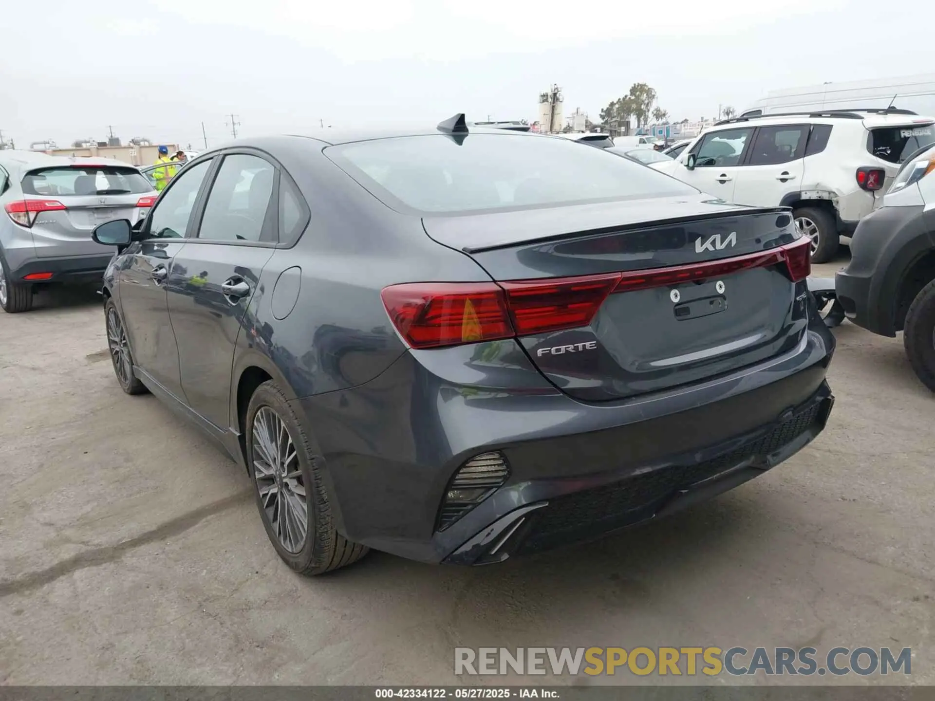 3 Photograph of a damaged car 3KPF54AD0PE658617 KIA FORTE 2023