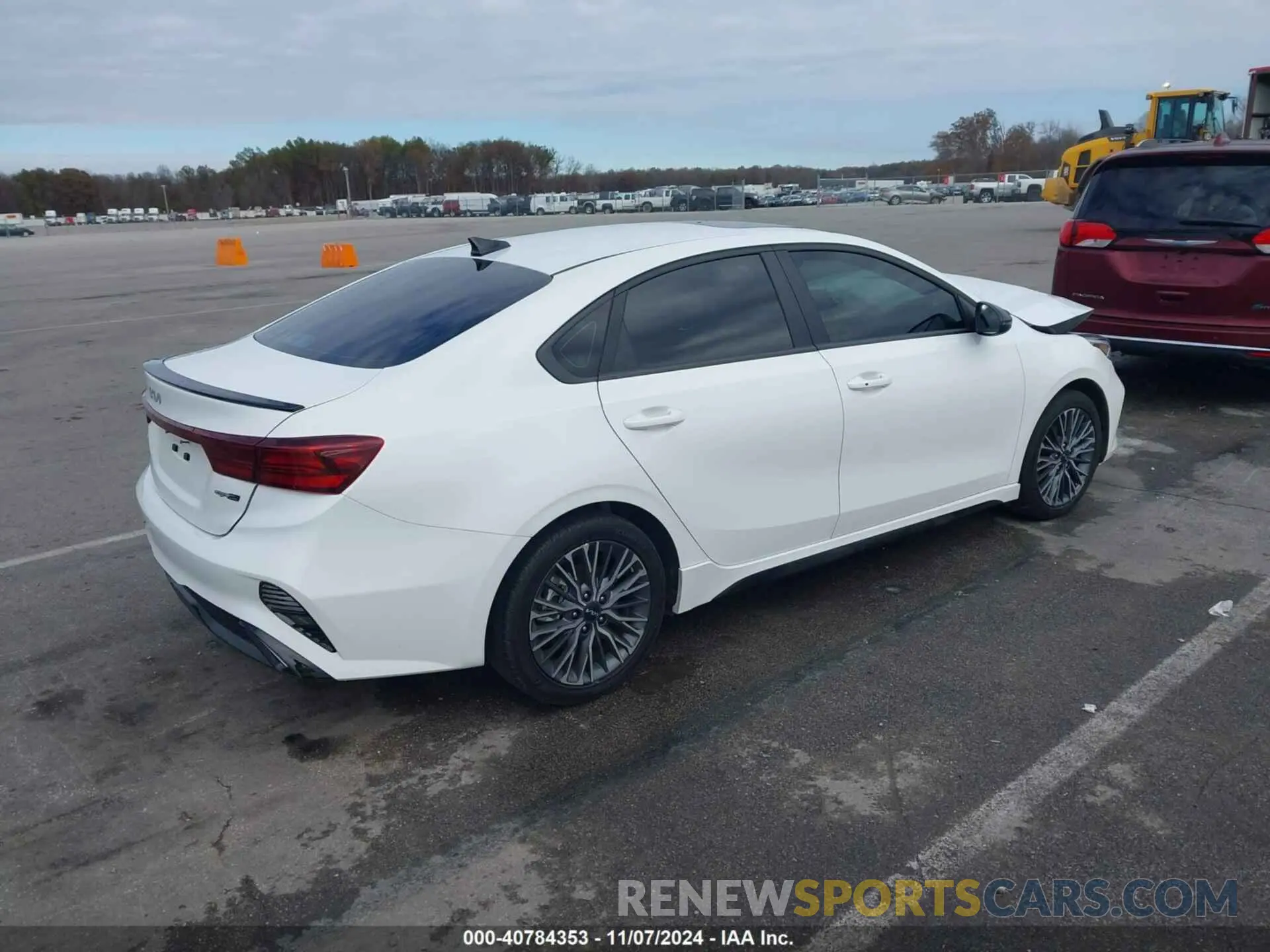 4 Photograph of a damaged car 3KPF54AD0PE670069 KIA FORTE 2023