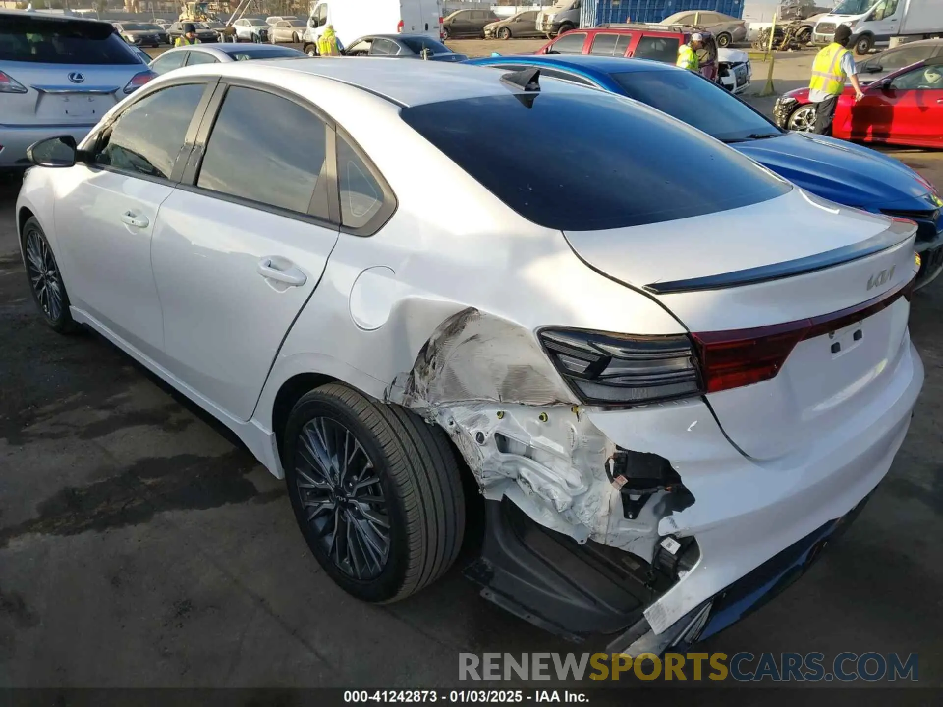 3 Photograph of a damaged car 3KPF54AD0PE673666 KIA FORTE 2023