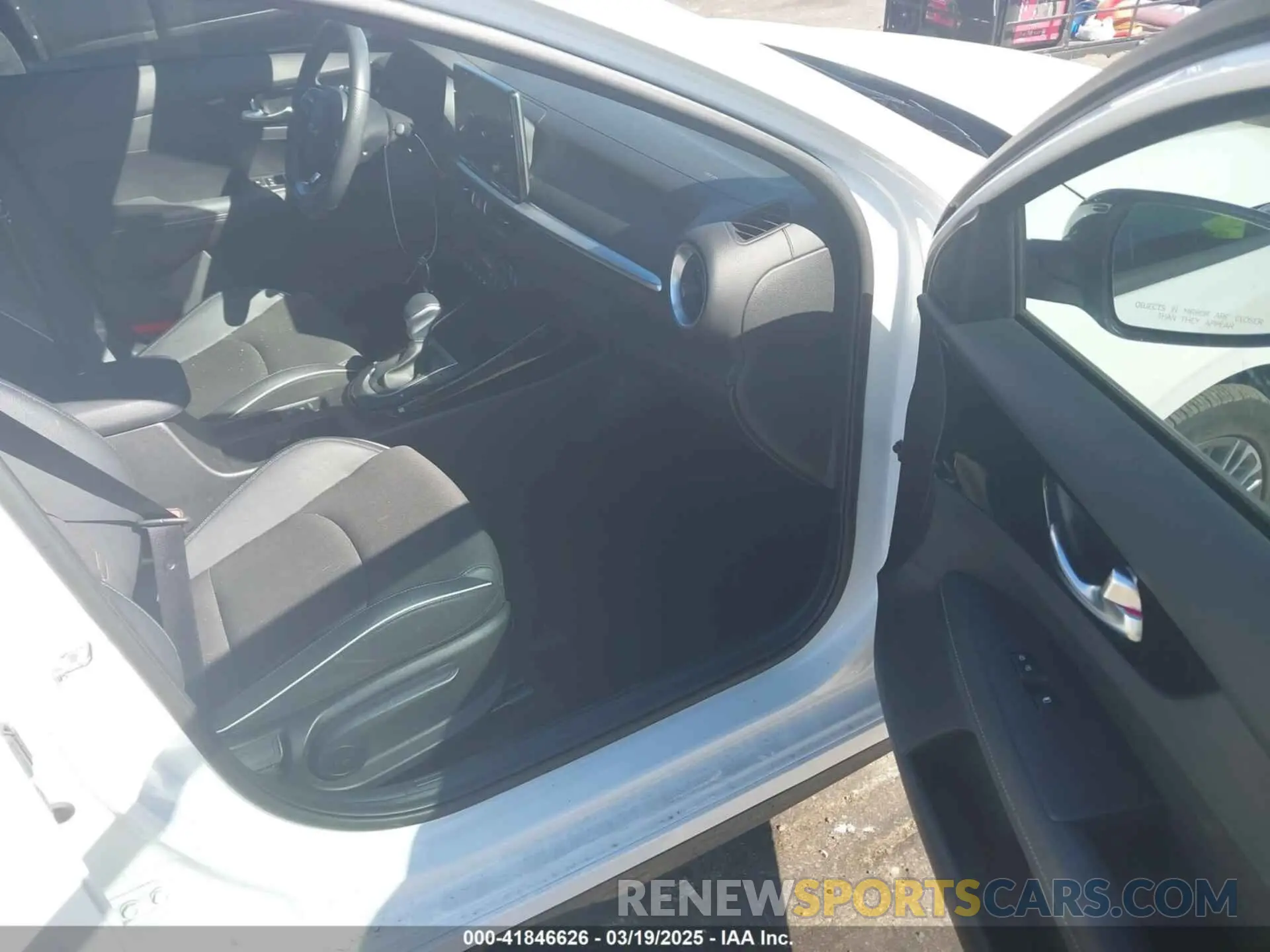 5 Photograph of a damaged car 3KPF54AD0PE673778 KIA FORTE 2023