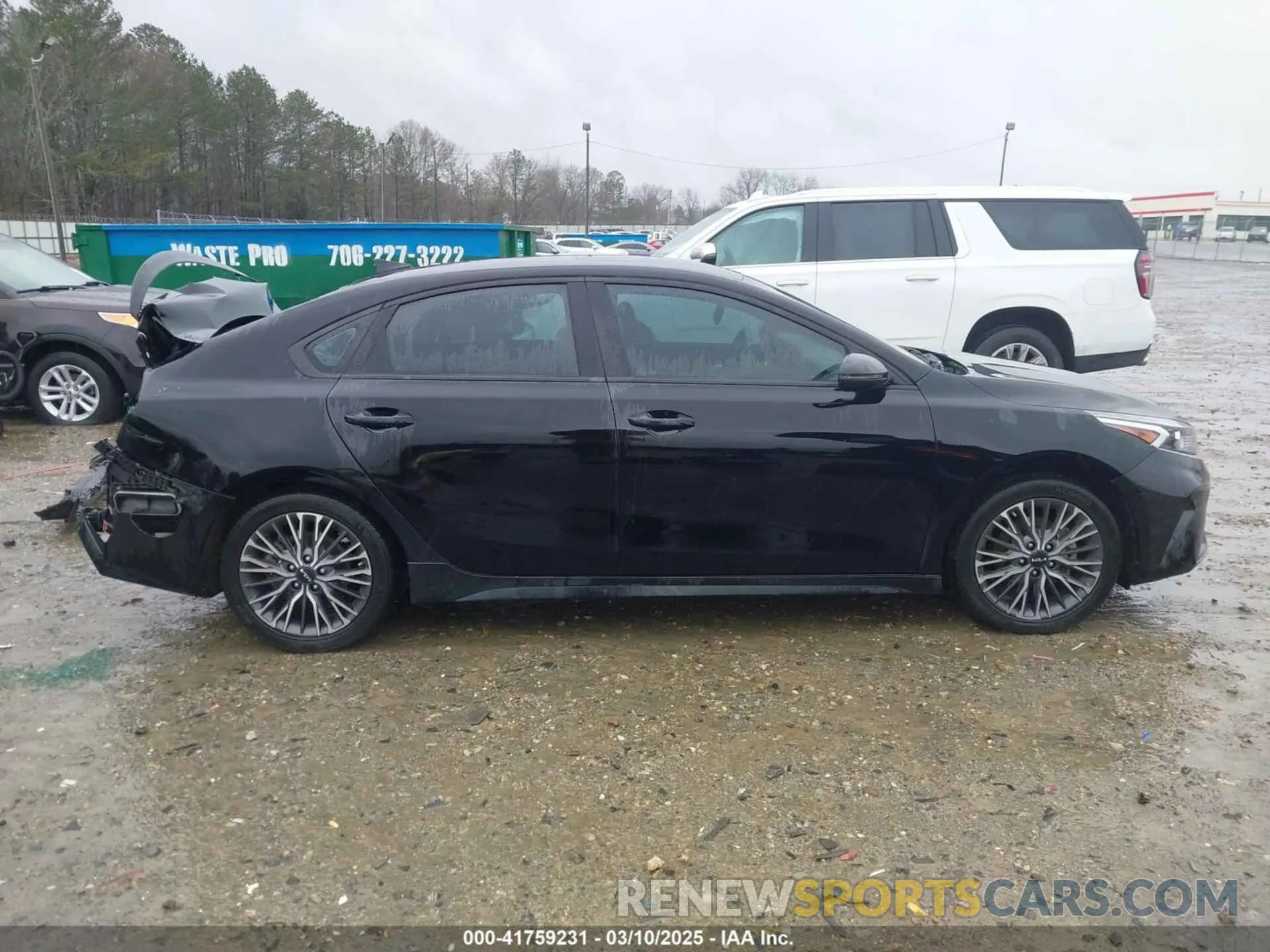 13 Photograph of a damaged car 3KPF54AD1PE524635 KIA FORTE 2023